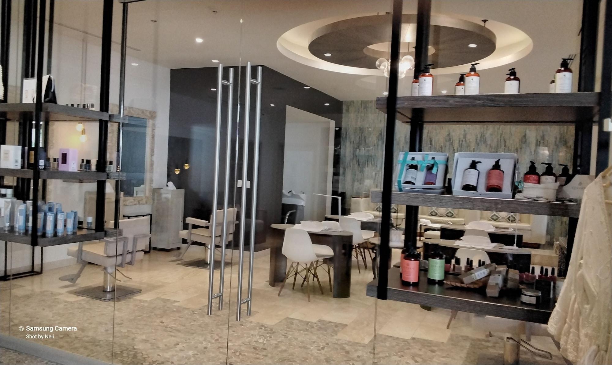 Spa Swuim up Junior Suite