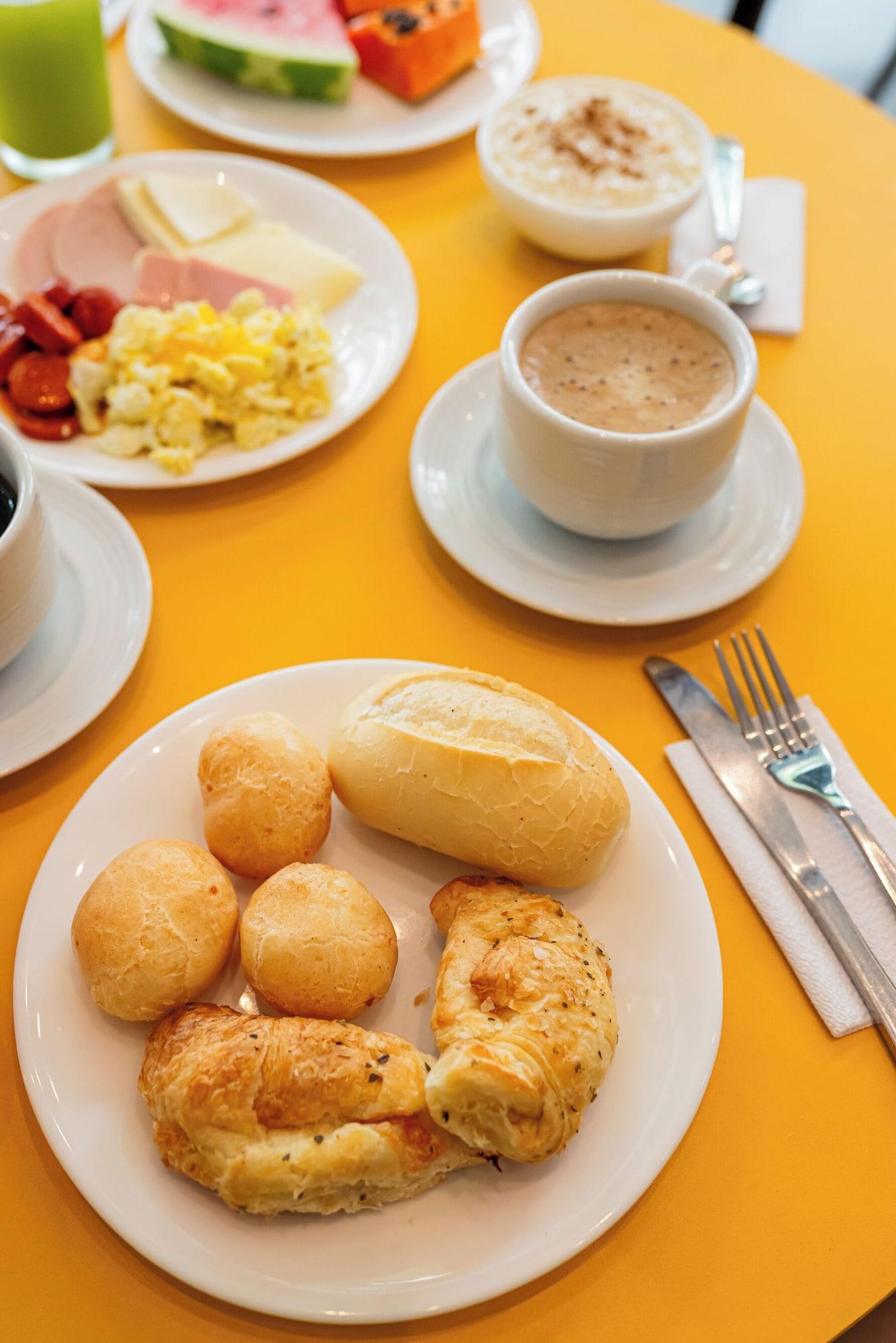 Restaurant ibis Styles Belém Nazaré