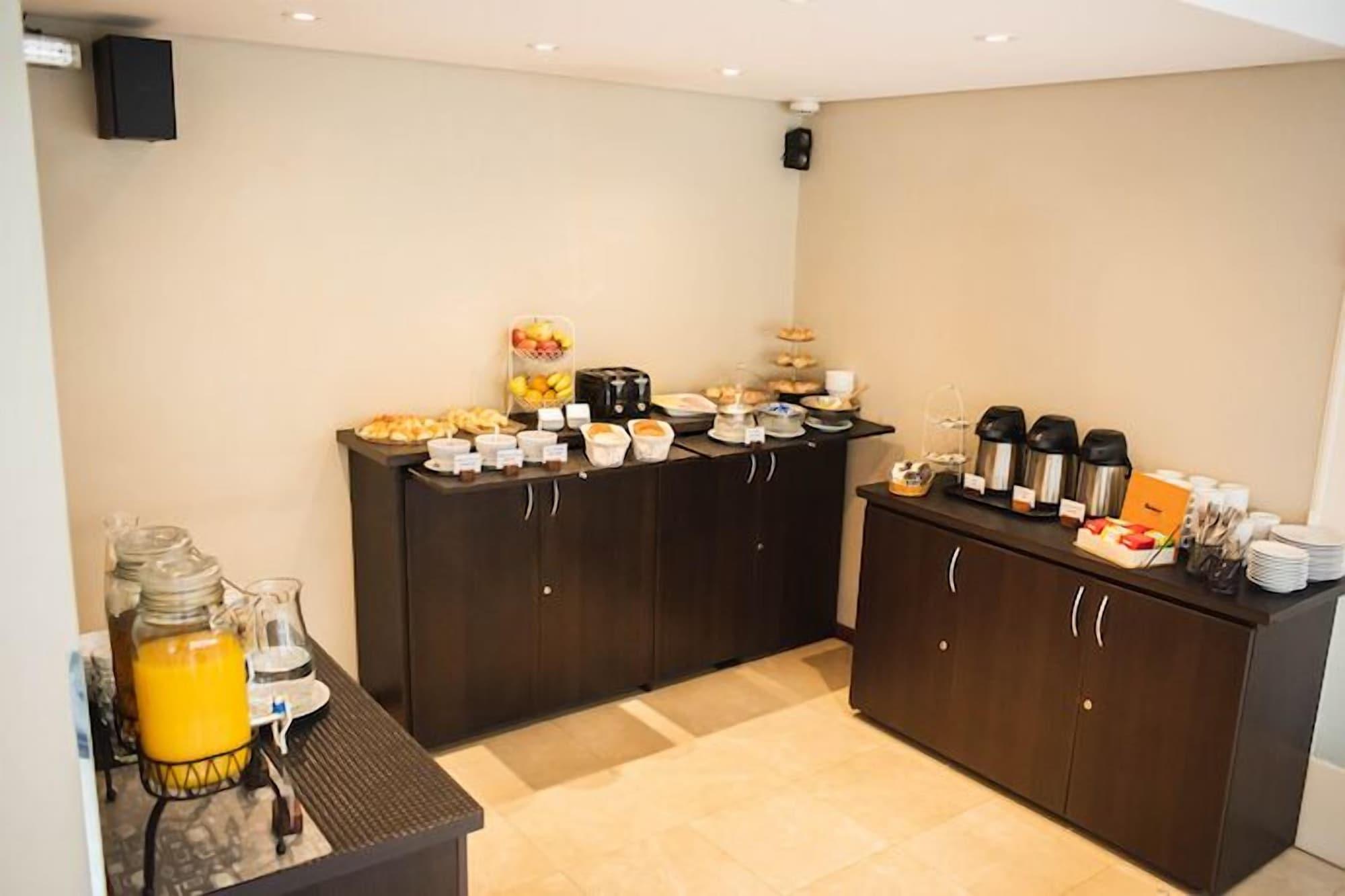 Restaurant Donsuites Apart Hotel