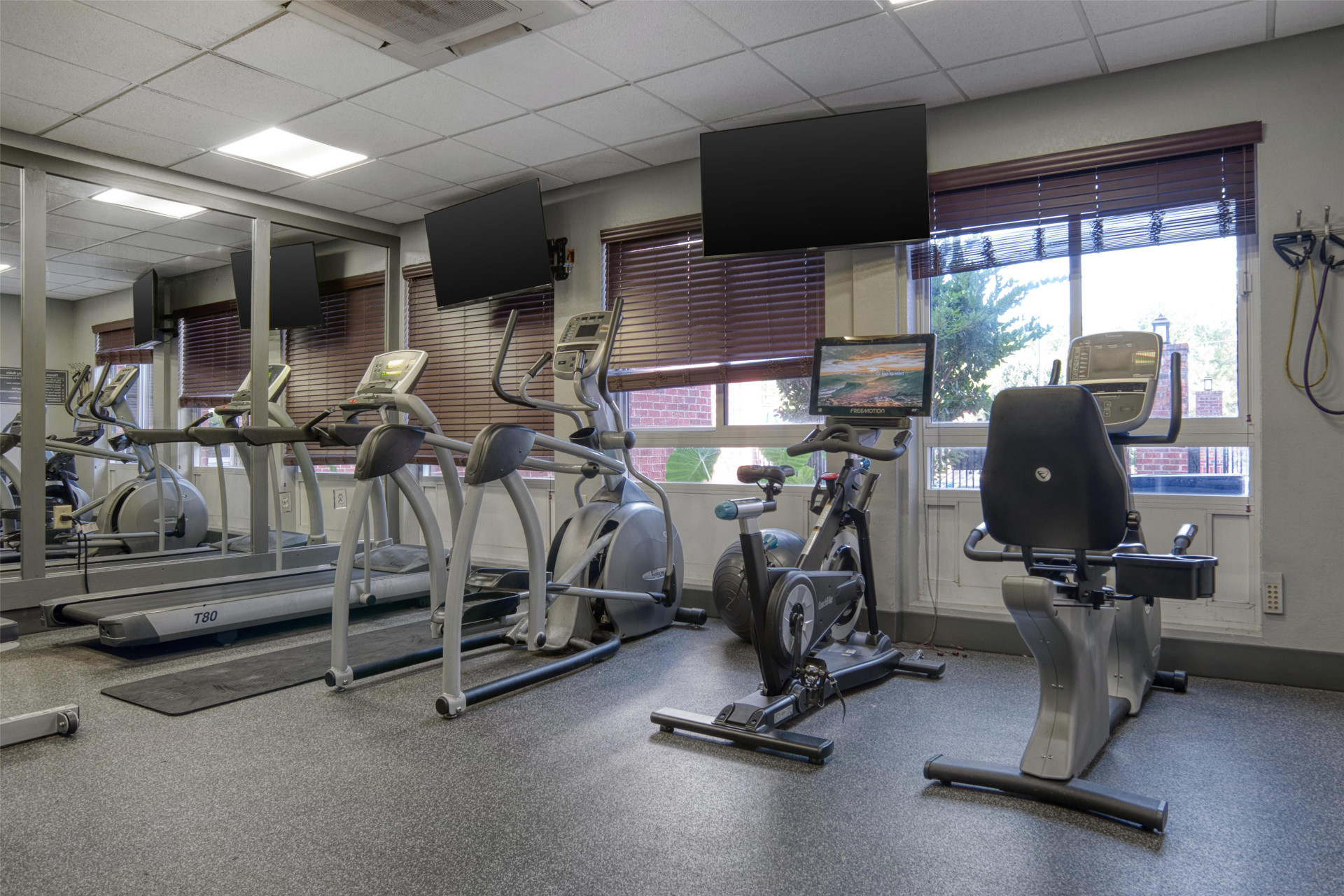 Gimnasio Best Western Plus Philadelphia-Choctaw Hotel and Suites
