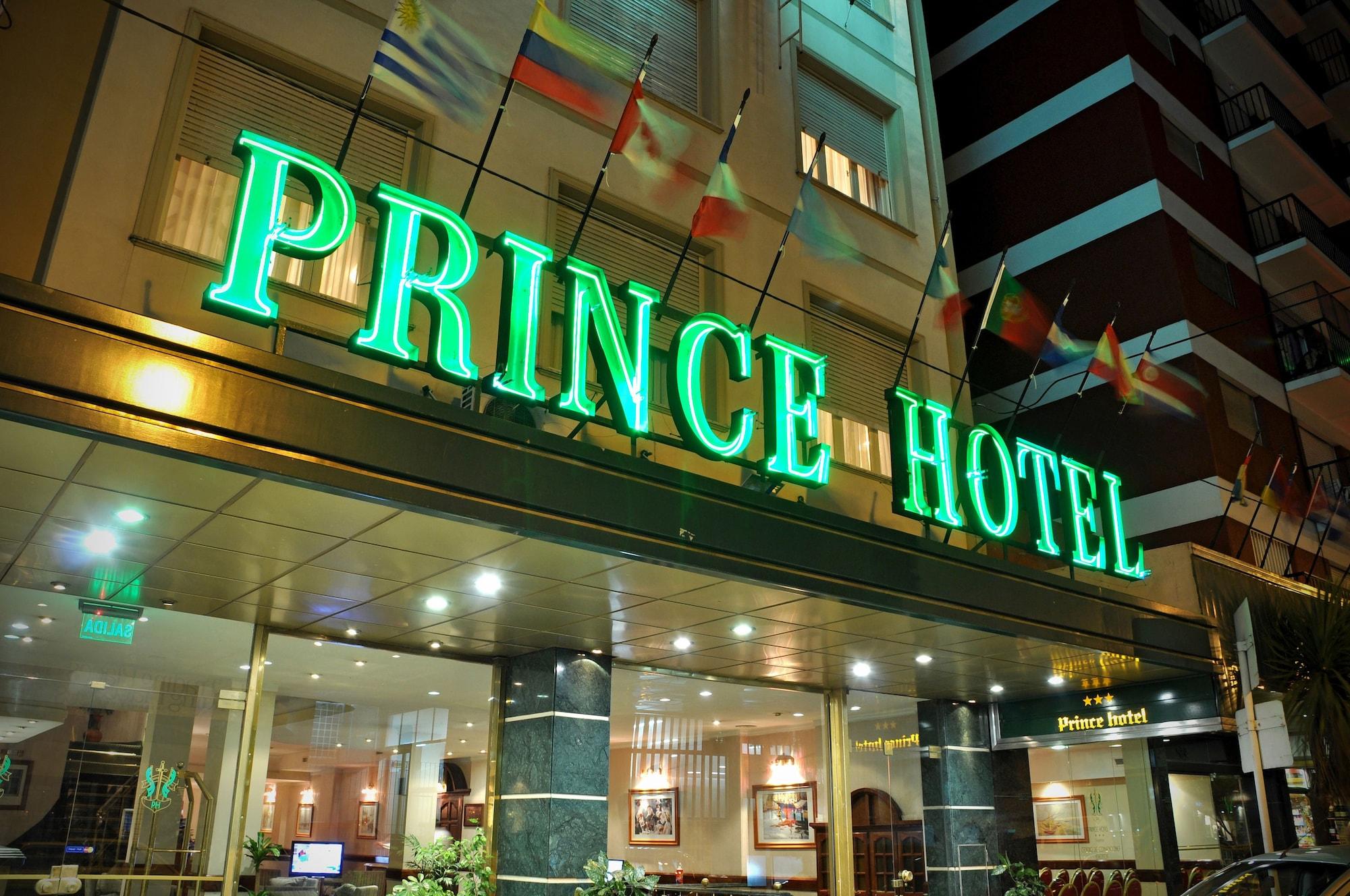 Vista Exterior Hotel Prince