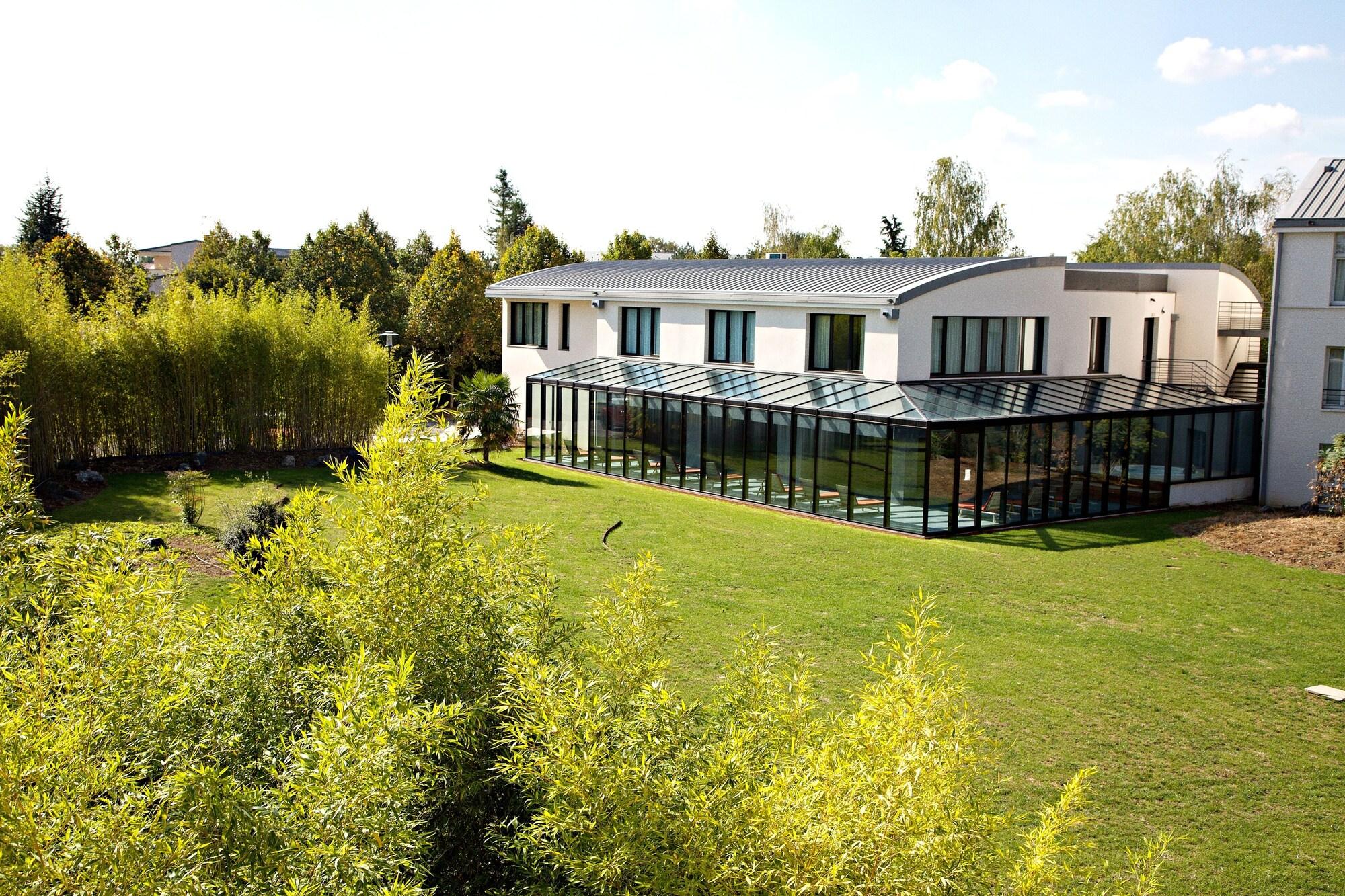 Vista Exterior Paxton Paris MLV