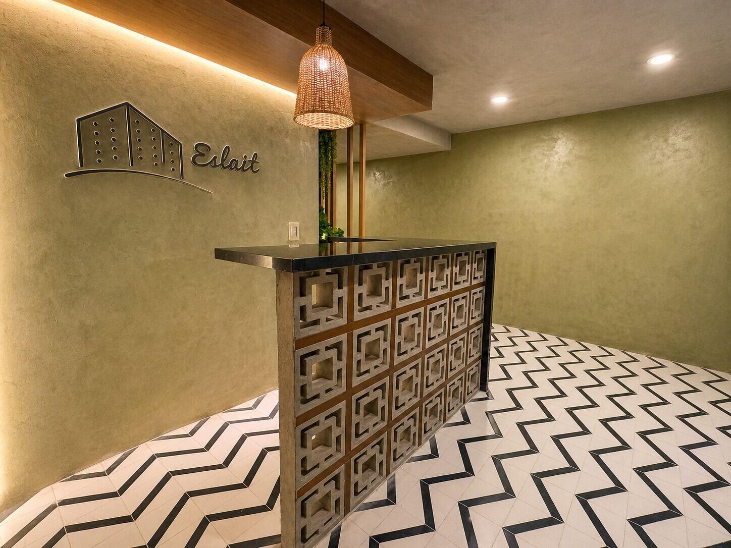 Vista Lobby Eslait Select