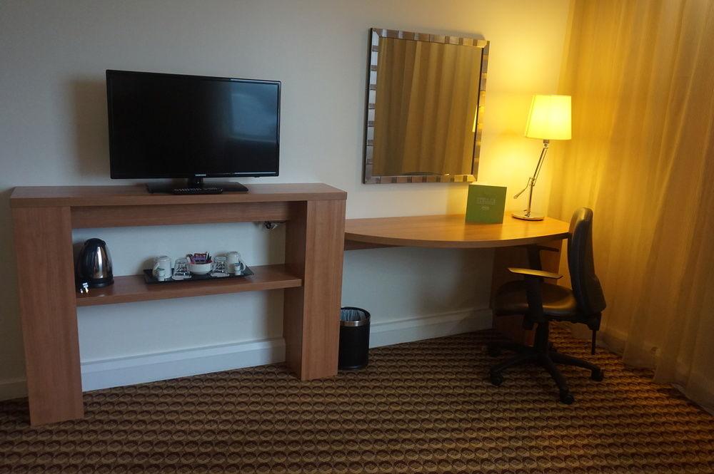 Set de Habitación Hampton by Hilton London Luton Airport
