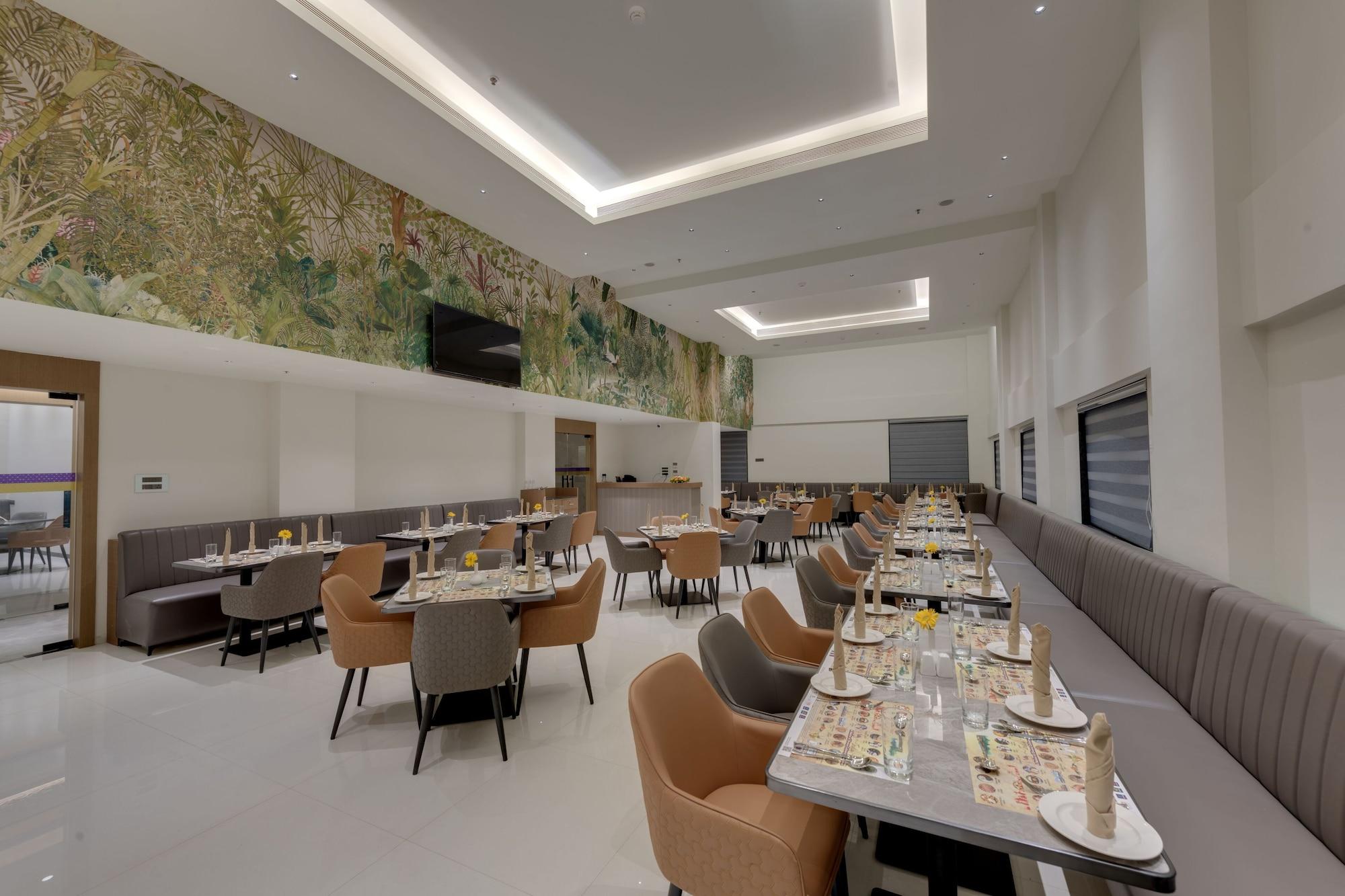 Restaurant Click Collection Shikrapur, Ranjangaon
