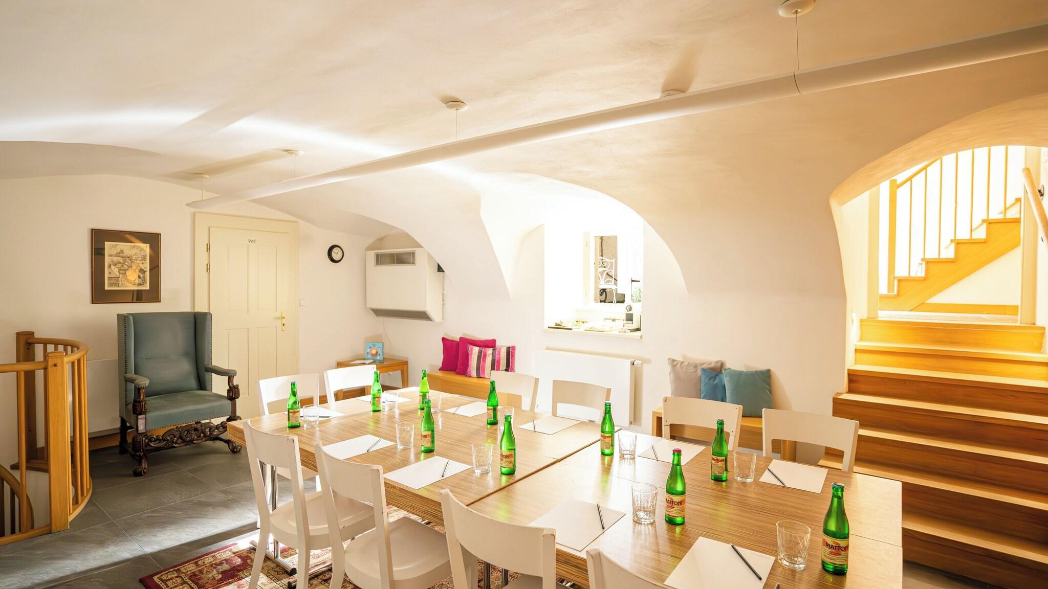 Centro de Negocios Hotel Golden Key