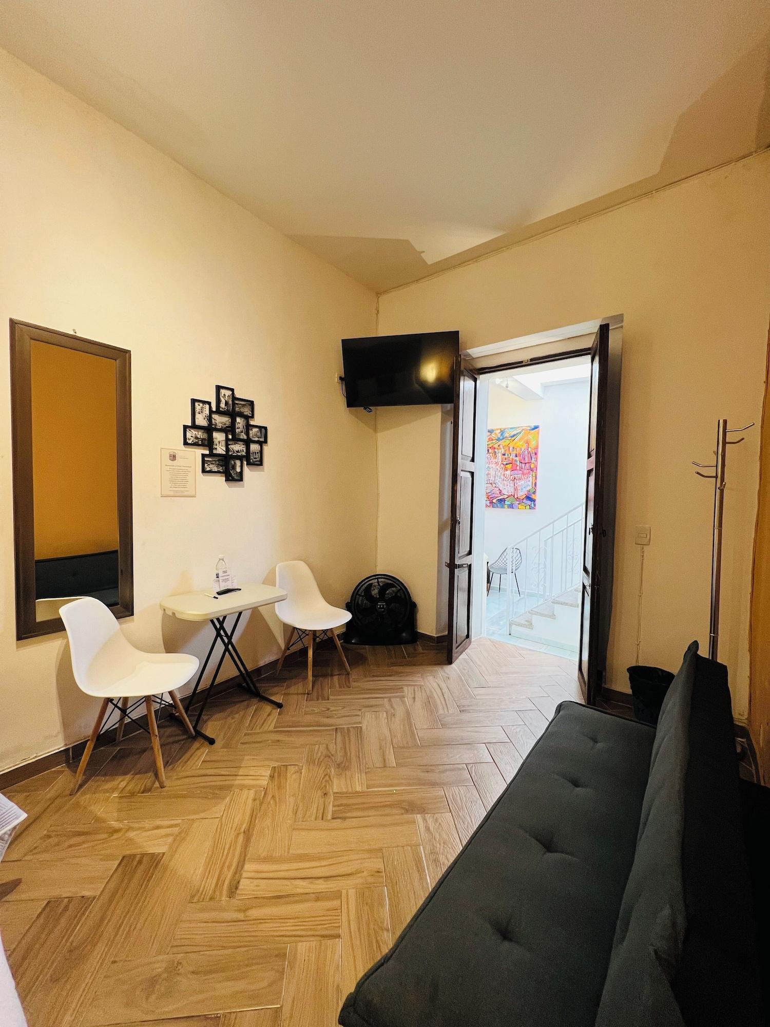 Comodidades del Alojamiento Hotel Universidad