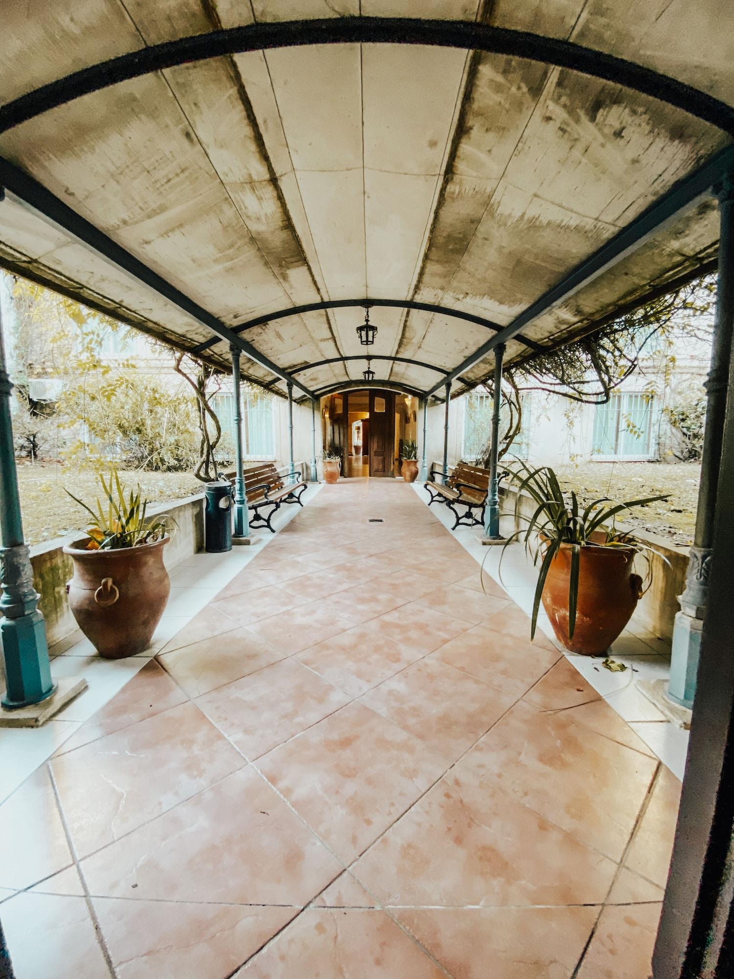 Vista Exterior Posada San Isidro