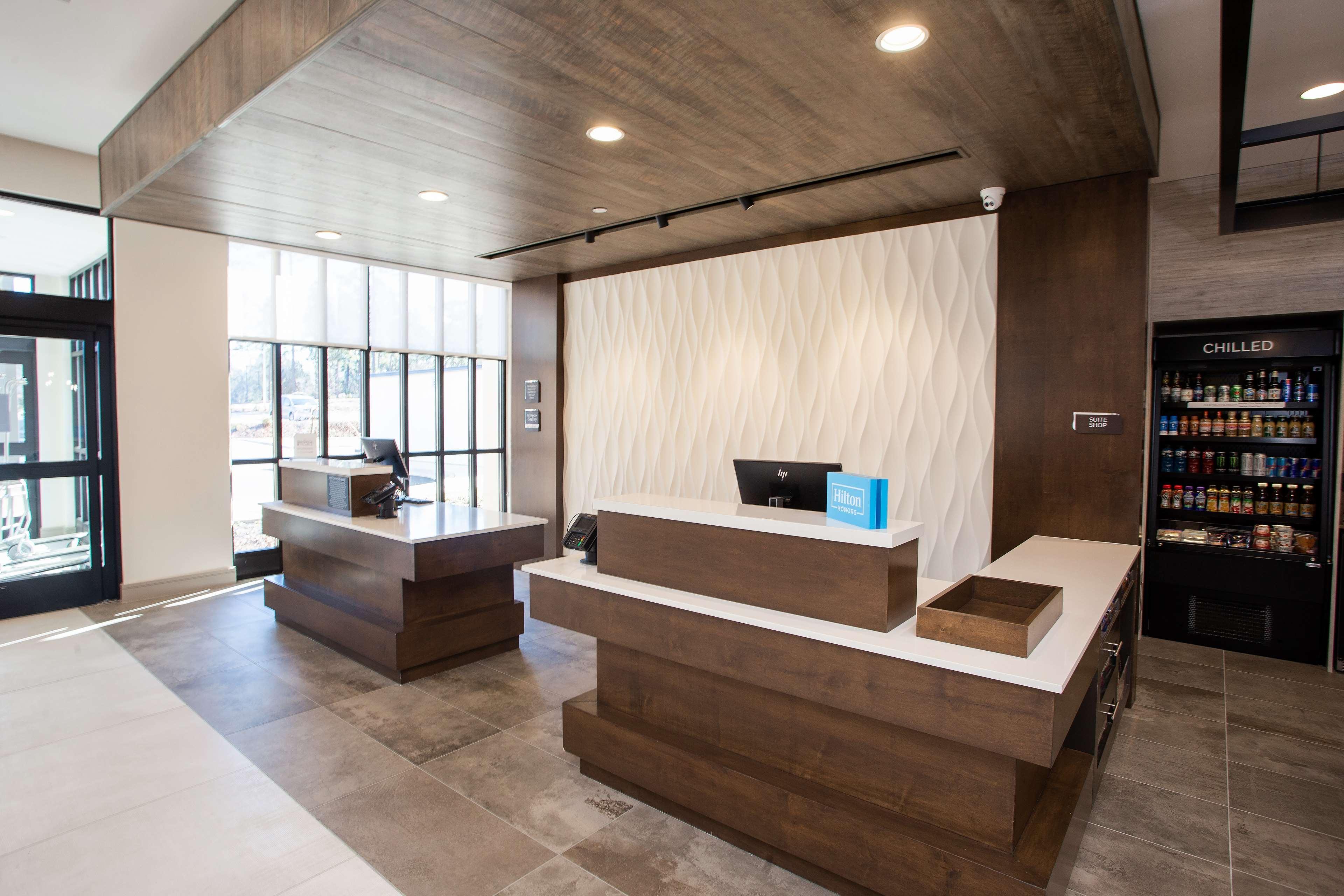 Vista Lobby Hilton Garden Inn Southern Pines Pinehurst, NC