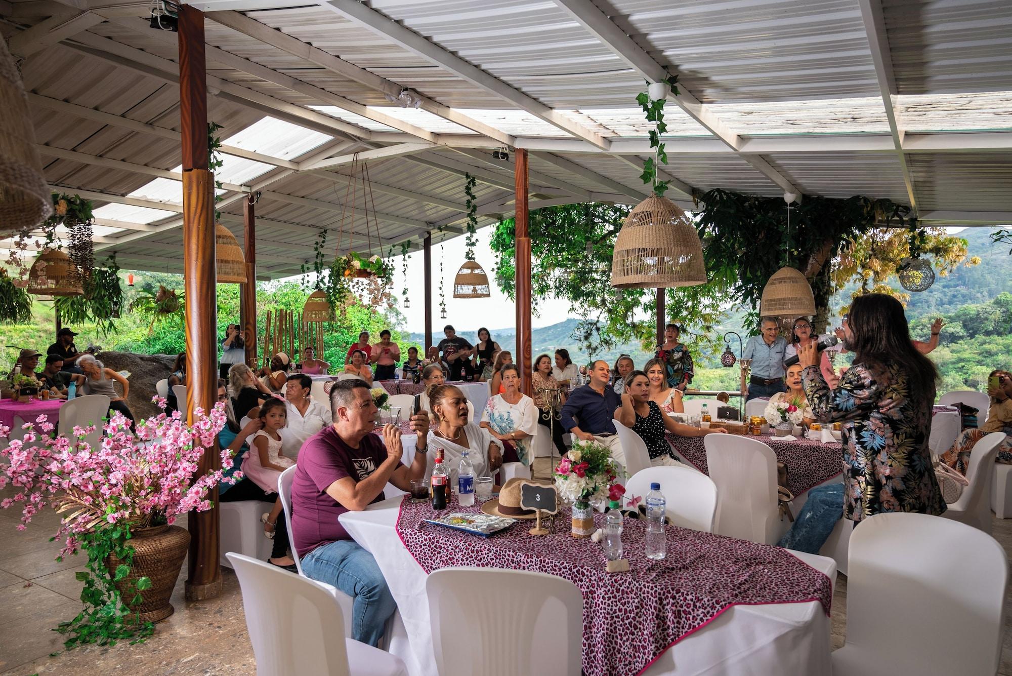 Restaurant BOSQUE EL DESCANSO