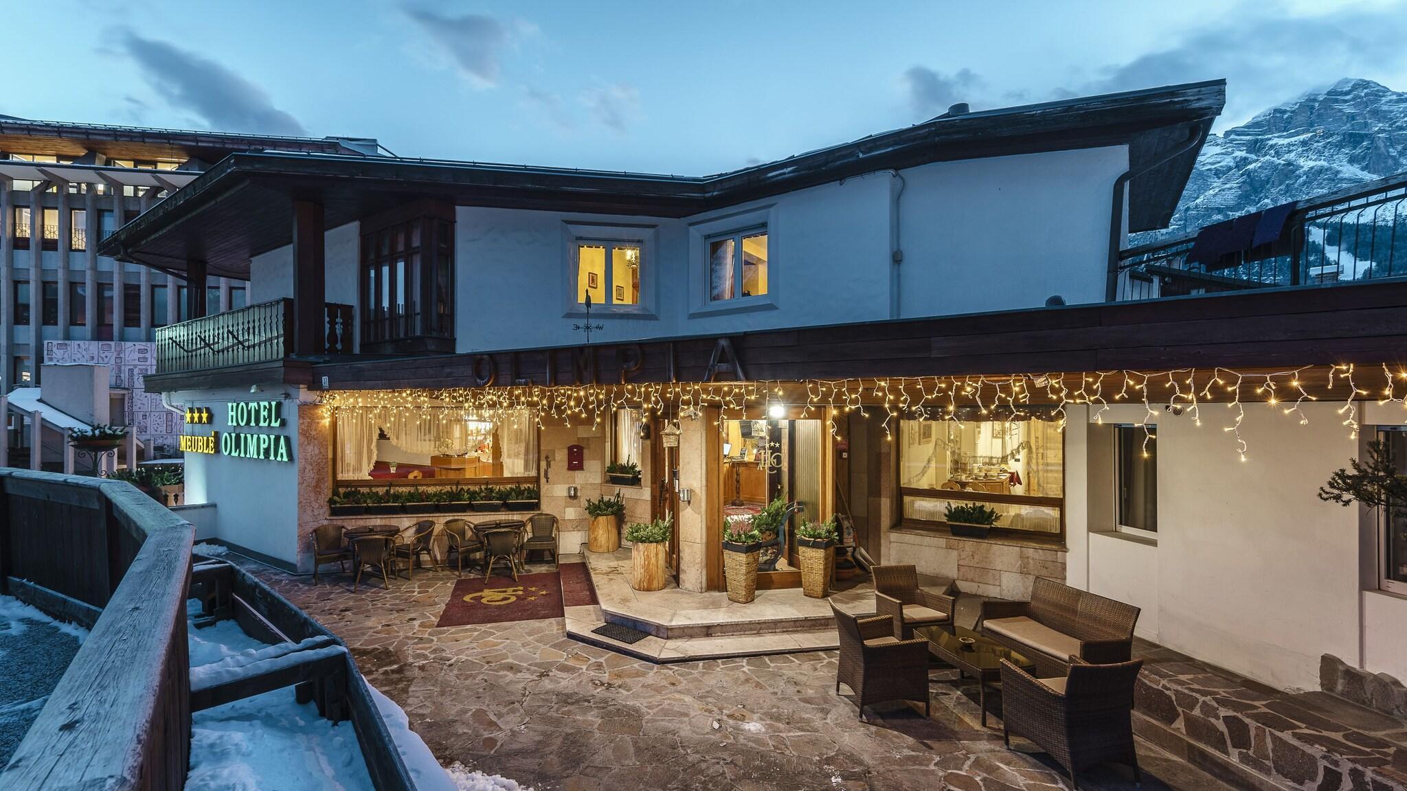 Vista Exterior Hotel Olimpia