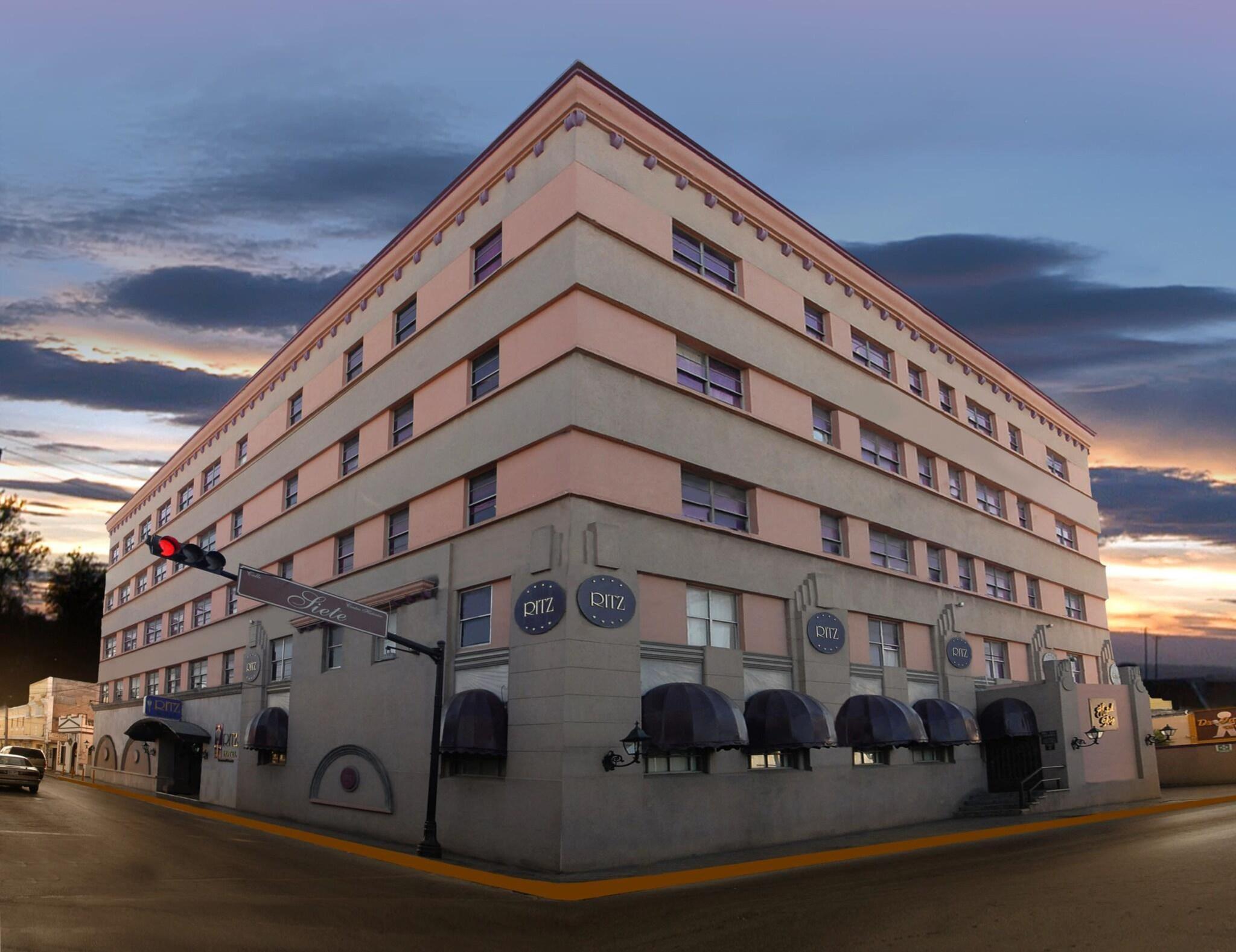 Vista Exterior Hotel Ritz