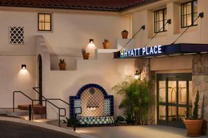 Alojamiento - Hyatt Place Santa Barbara