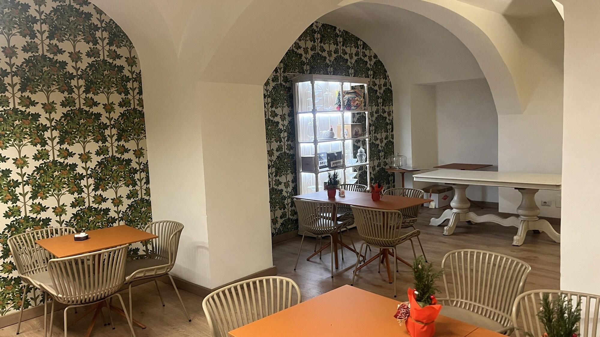 Restaurant B&B Stesicoro InHabit- Guesthouse City Center