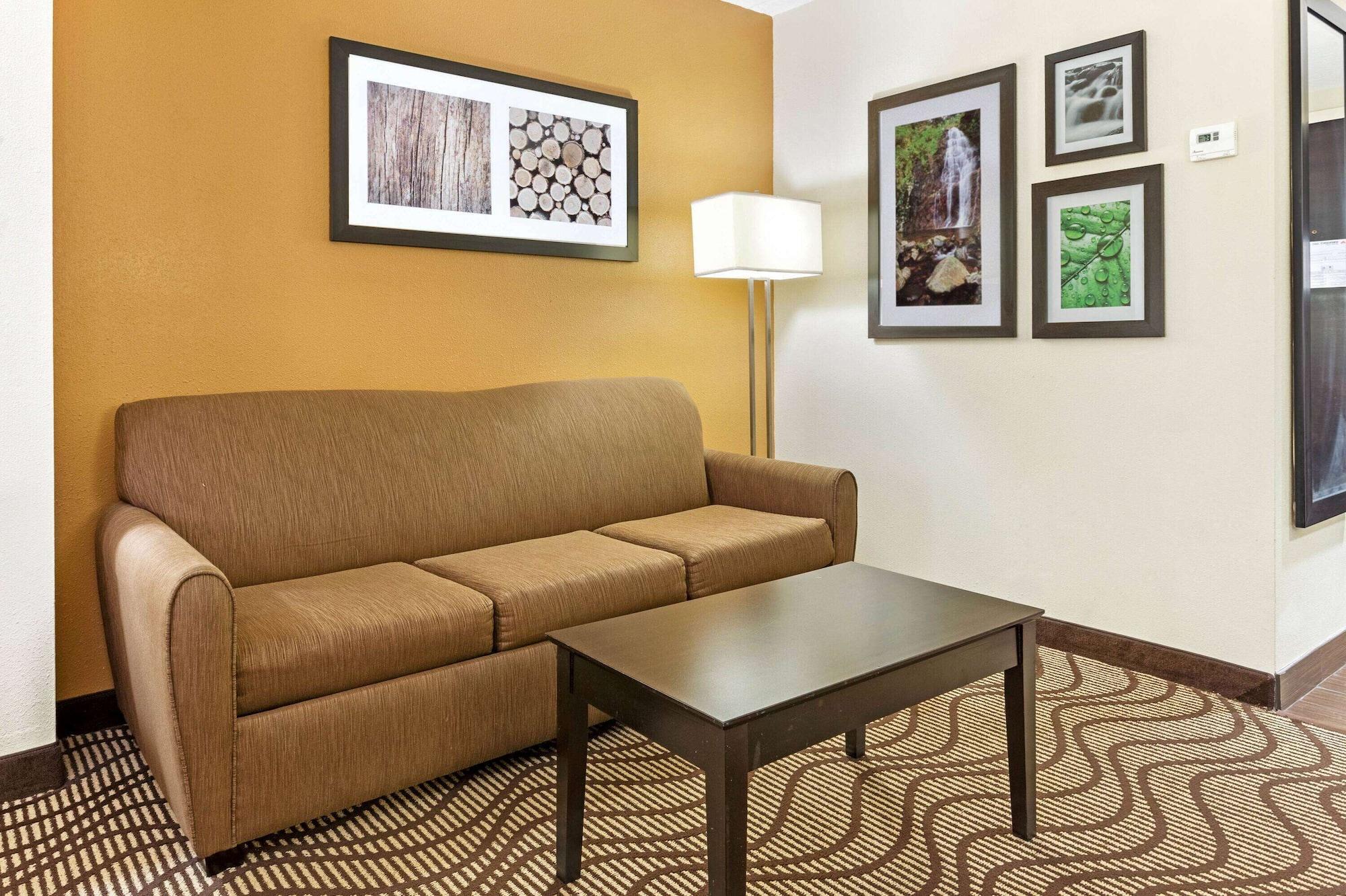 Set de Habitación La Quinta Inn & Suites by Wyndham Tampa North I-75