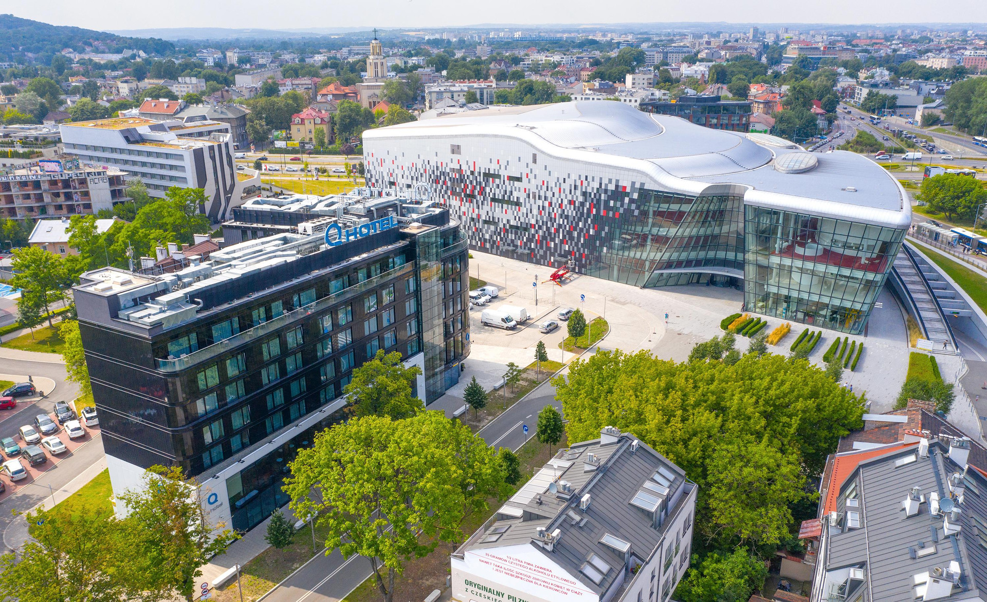 Vista Exterior Q Hotel Plus Krakow