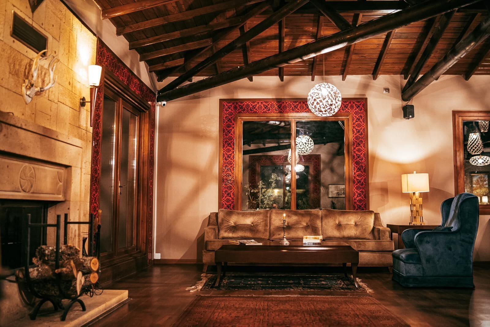 Vista Lobby Ida Tas Konak