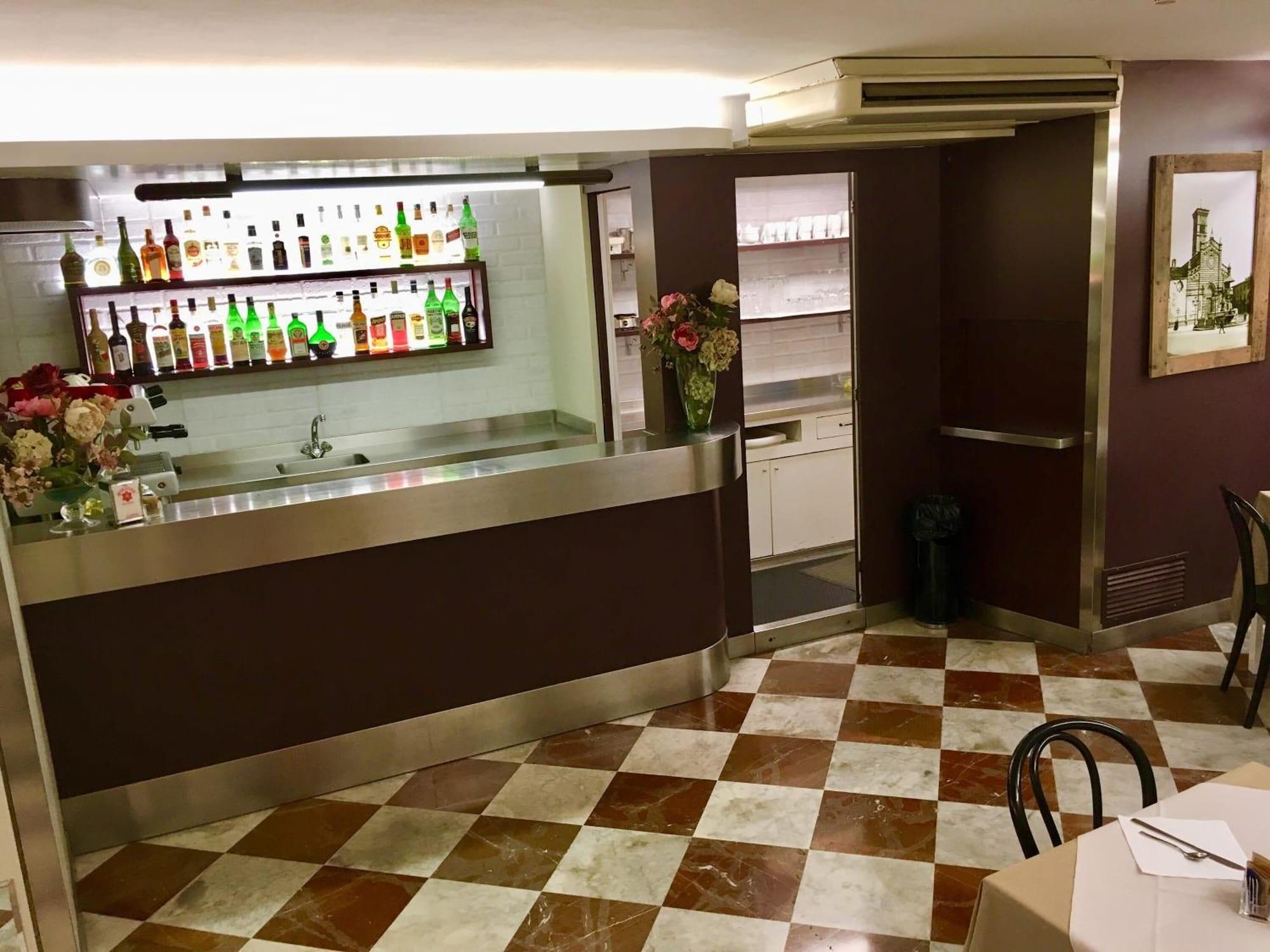 Bar/Salón Hotel San Marco