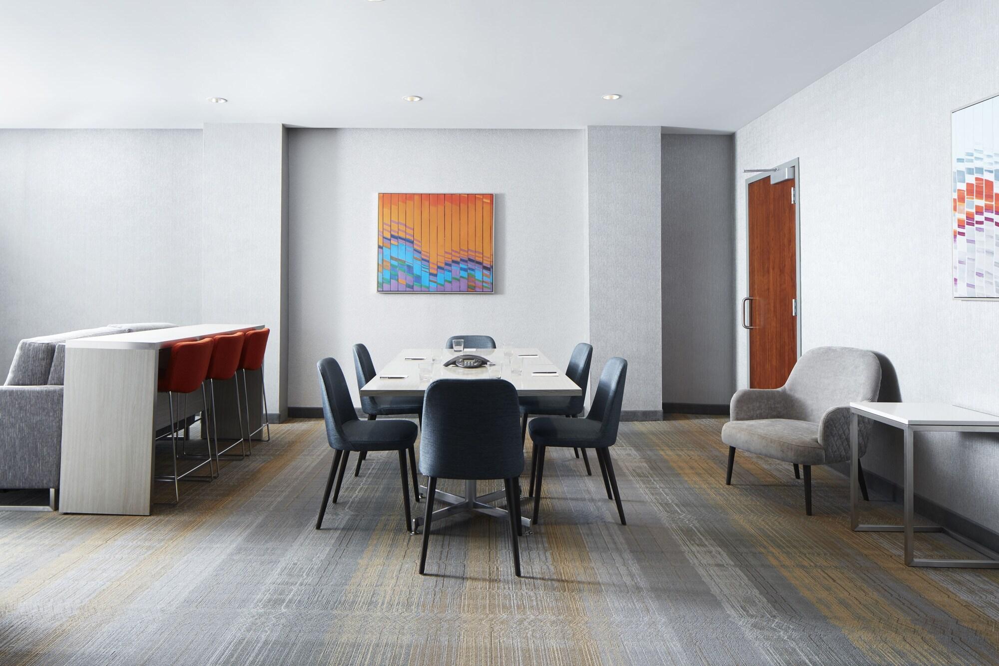 Comodidades del Alojamiento River Hotel