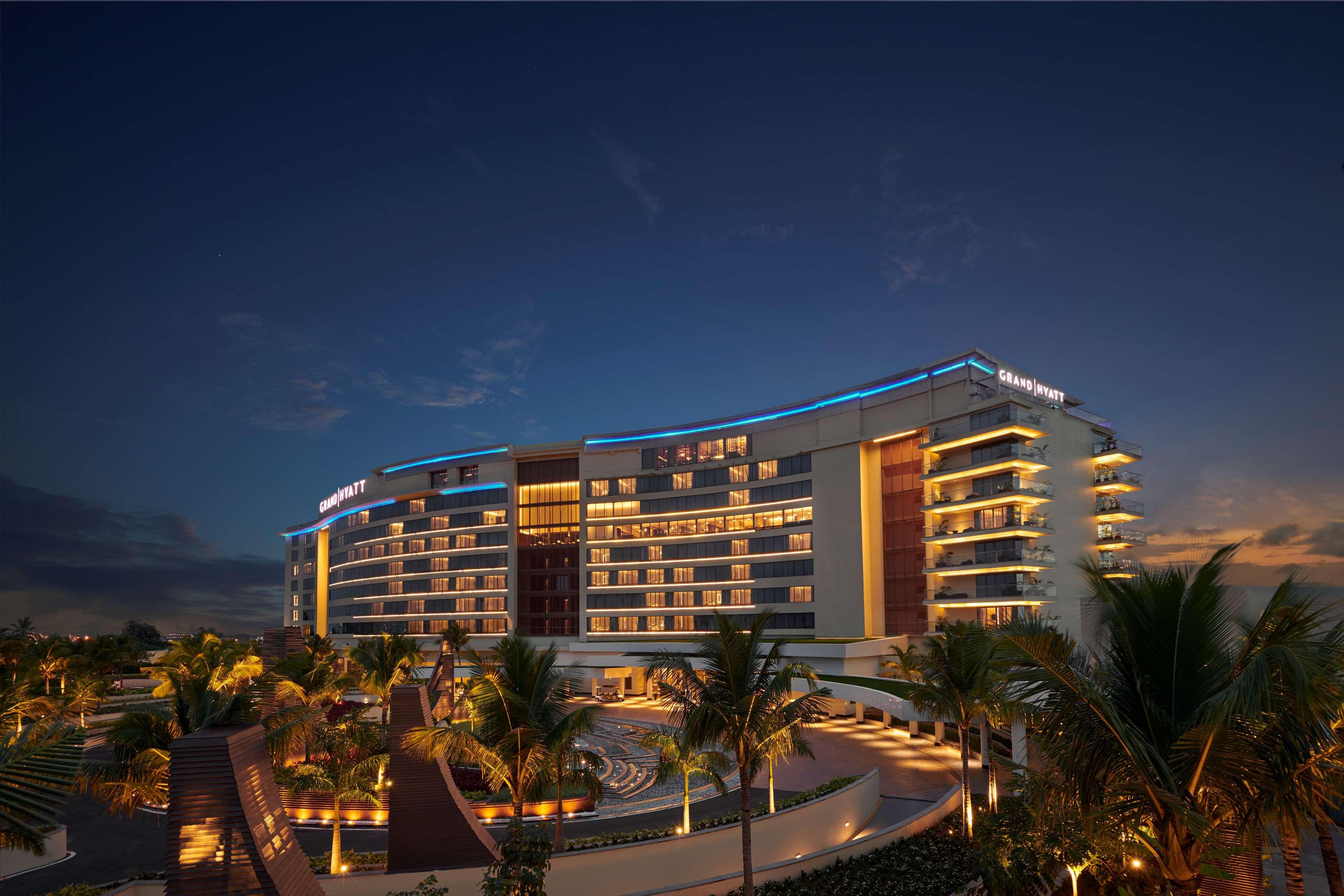 Vista Exterior Grand Hyatt Kochi Bolgatty