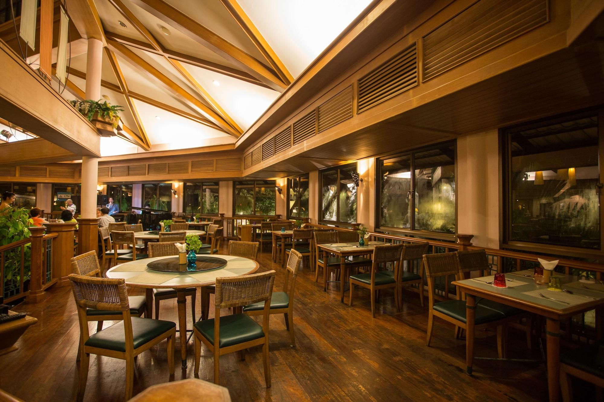 Vista Lobby Maneechan Resort & Sport Club