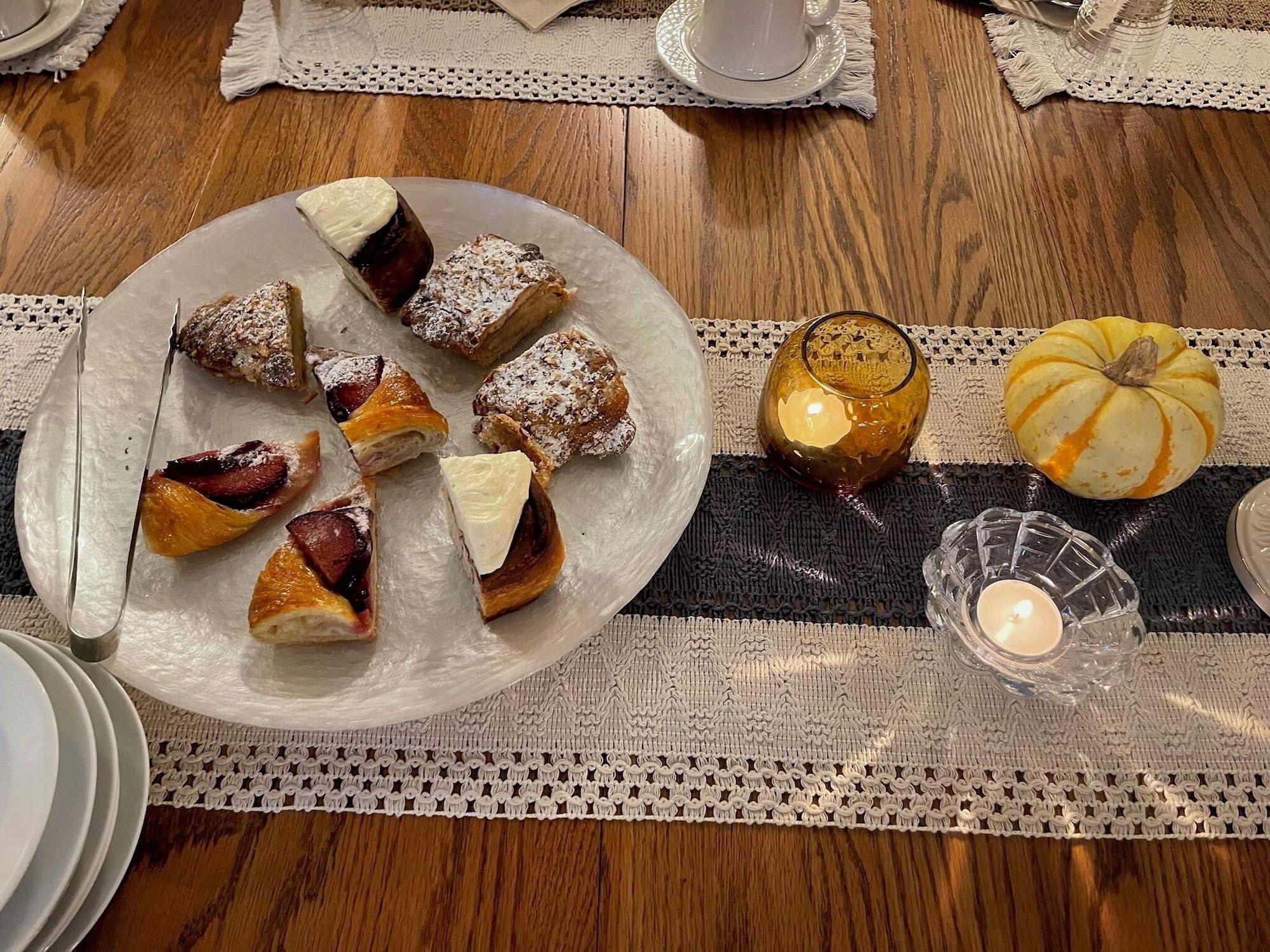 Restaurant Cecil Bacon Manor