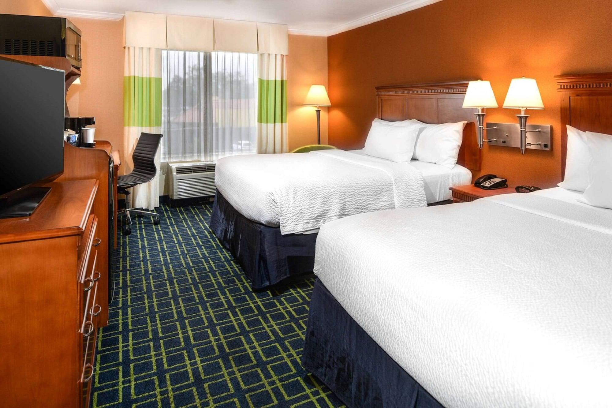 Habitación SureStay Hotel by Best Western Ontario Airport