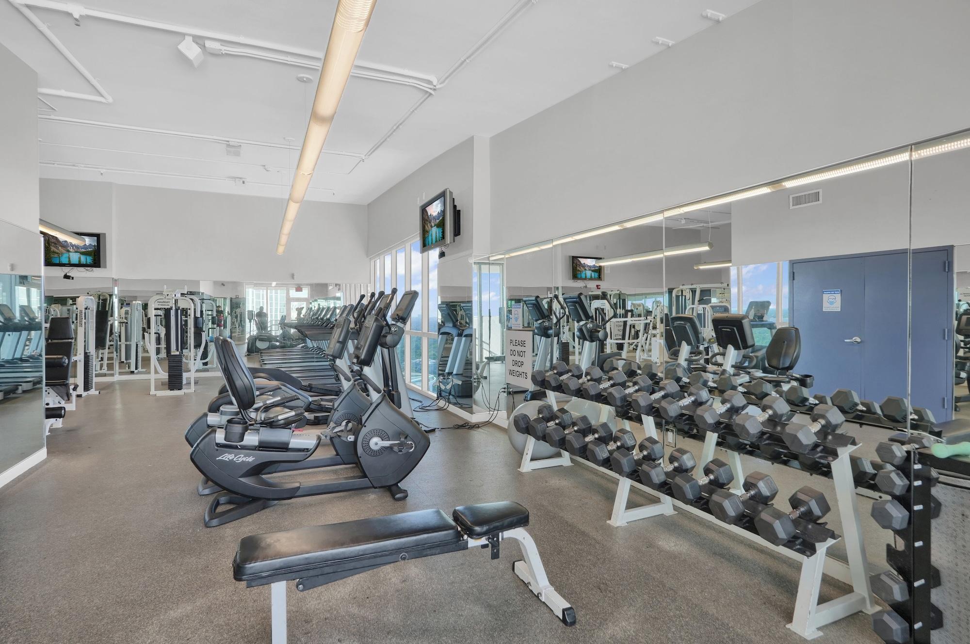 Gimnasio Glamorous Bay View Studio in the Grove