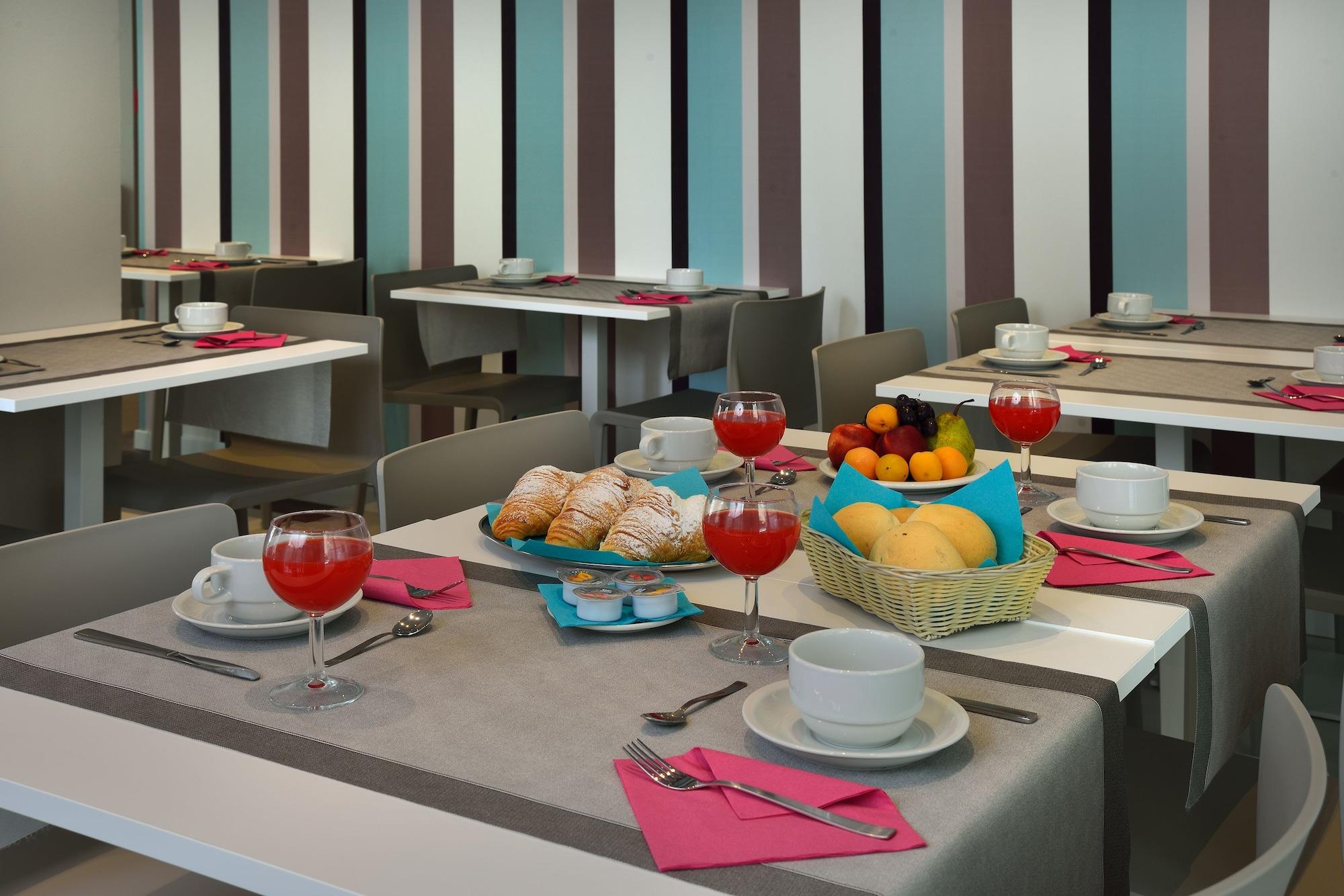 Restaurant Embassy Hotel & SPA