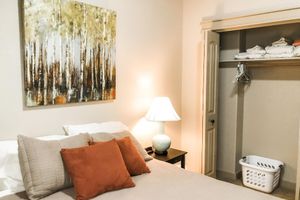 Alquiler Vacacional - Clean, Comfy, and Cozy Near Everything! (Family and Dogs Friendly:)