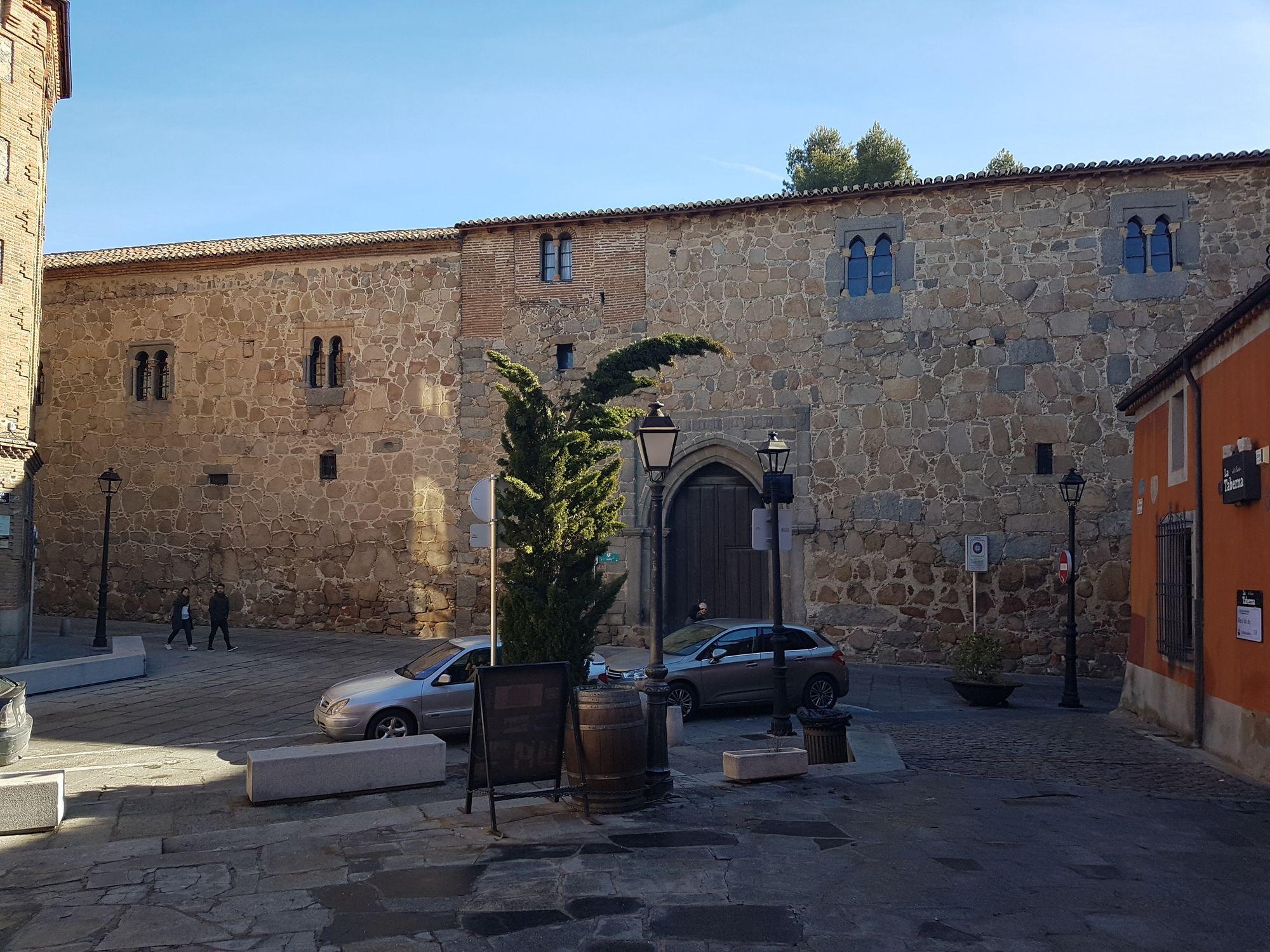 Vista Exterior Hostal El Rastro