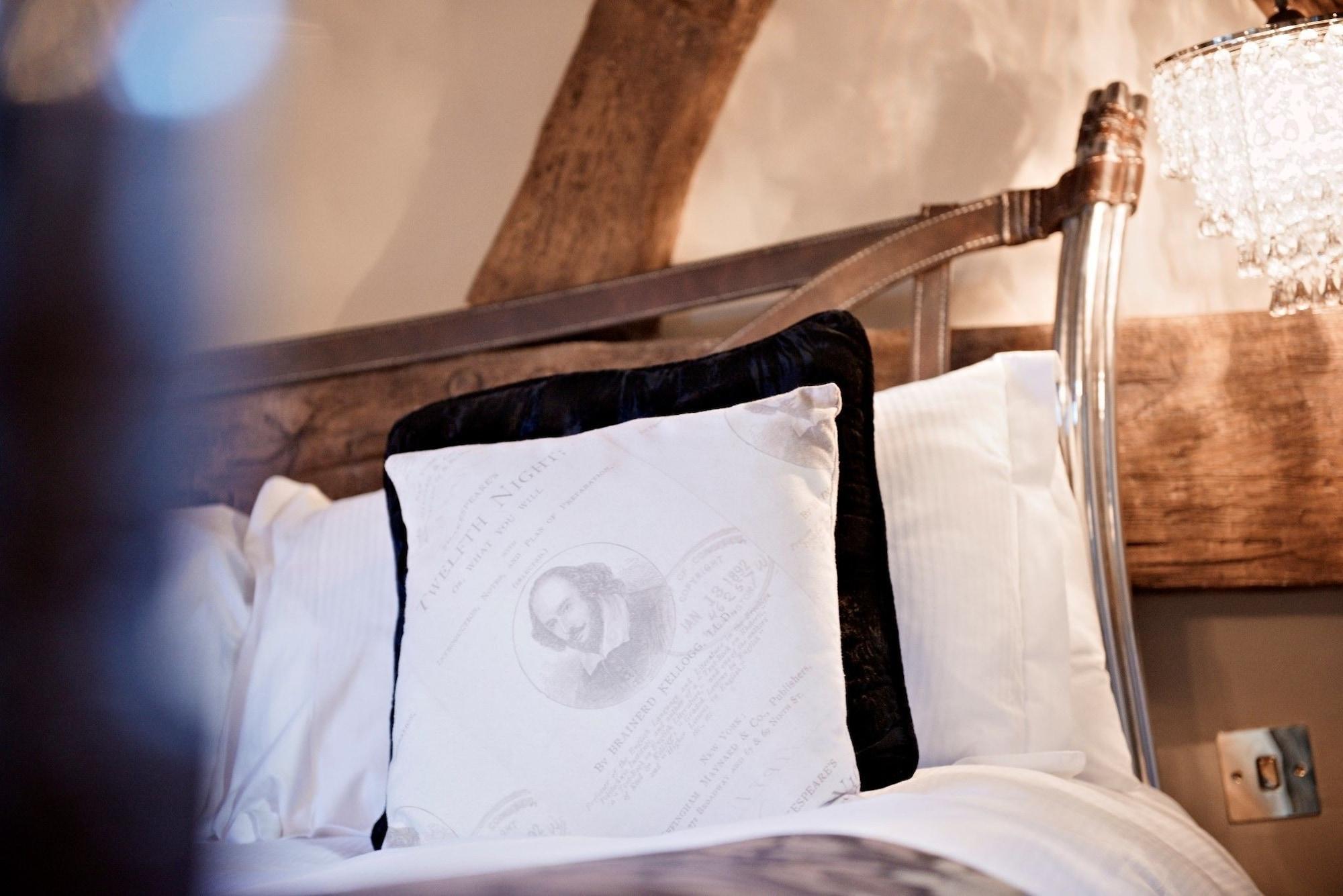Habitación The White Swan Hotel