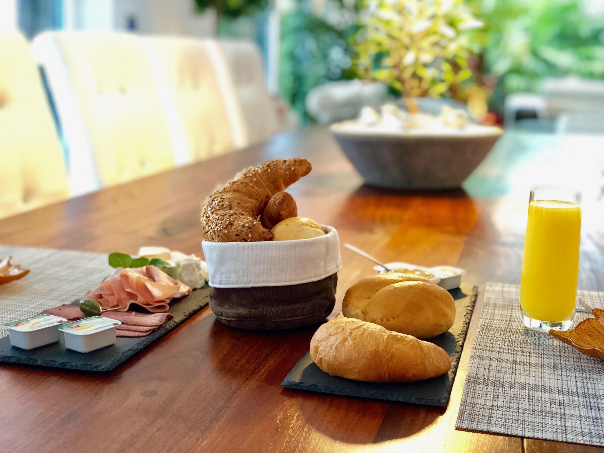 Restaurant Perfect Lifestyle Design Boutique