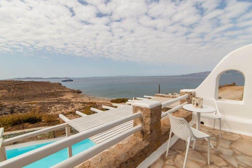 Comodidades del Alojamiento 180 ° View PRIVATE Pool Villa Choulakia to enjoy SUN kissing SEA
