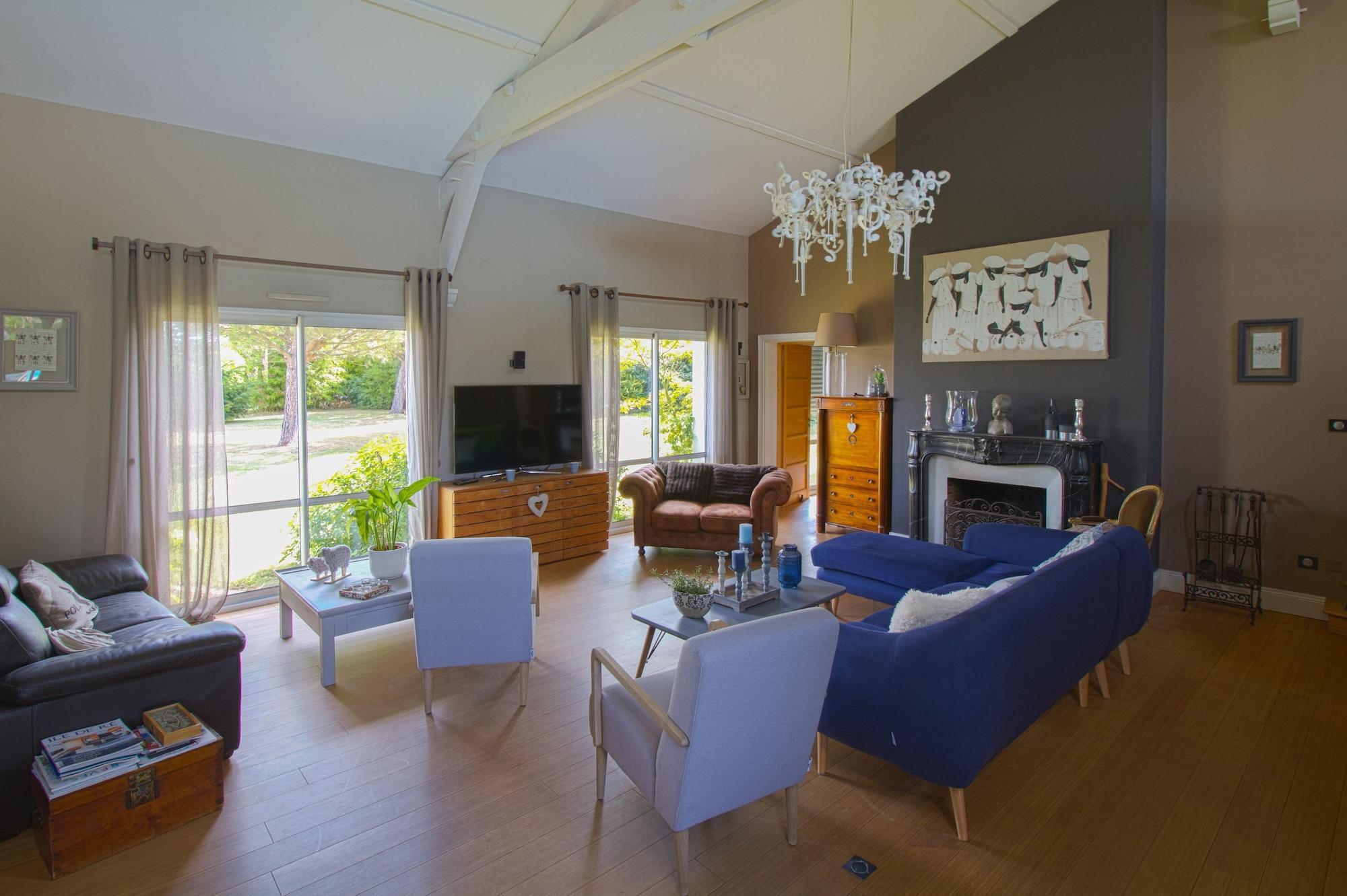 Vista Lobby Le Temps des Hôtes