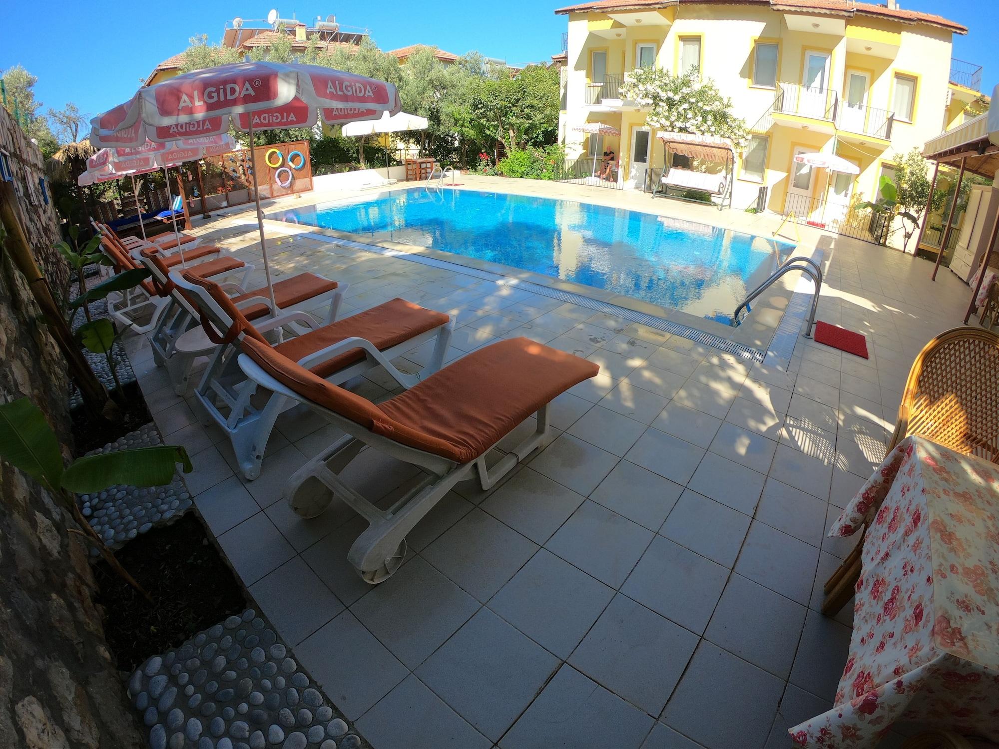 Varios Sarihan Apart Otel