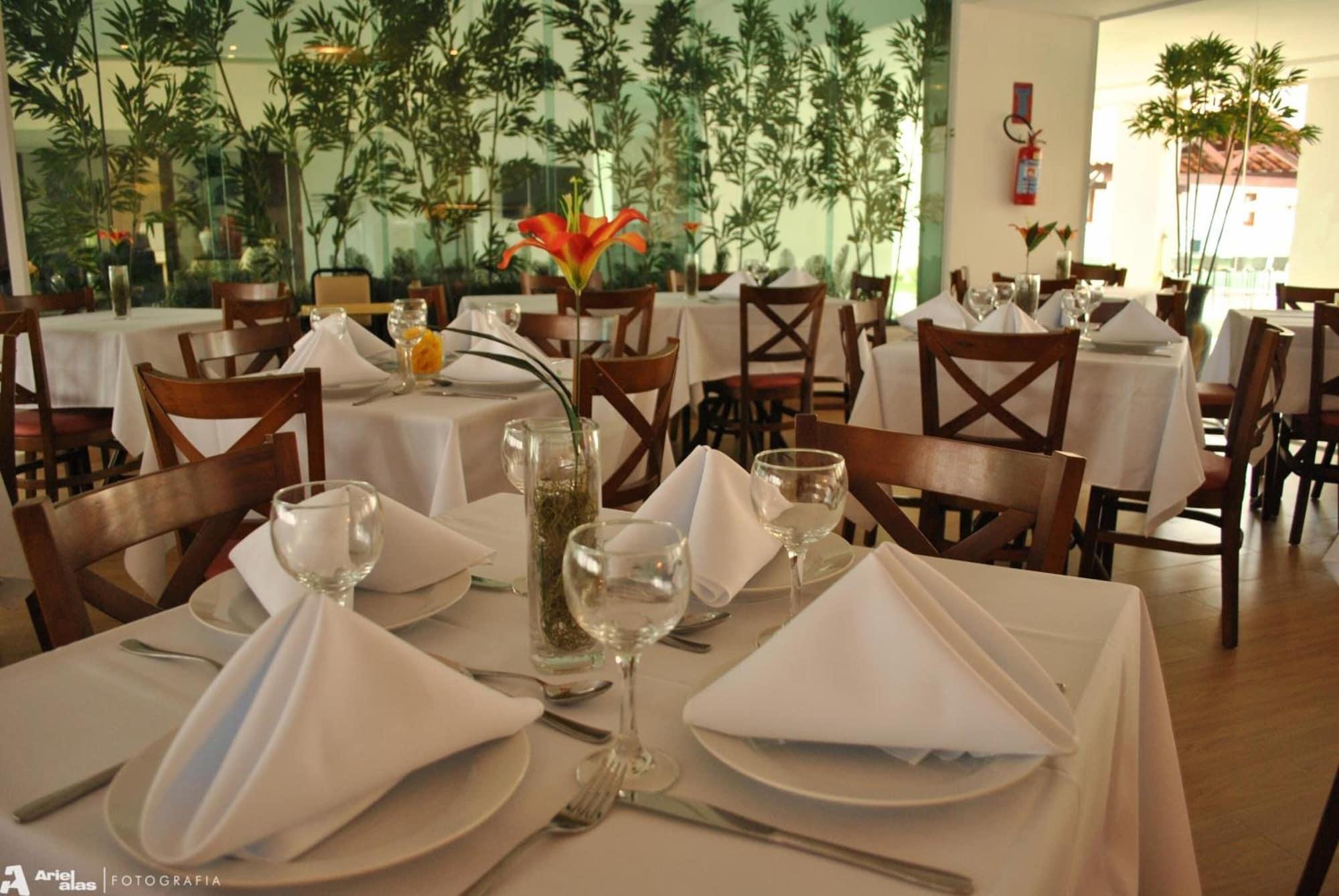 Restaurant Porto da Serra Hotel