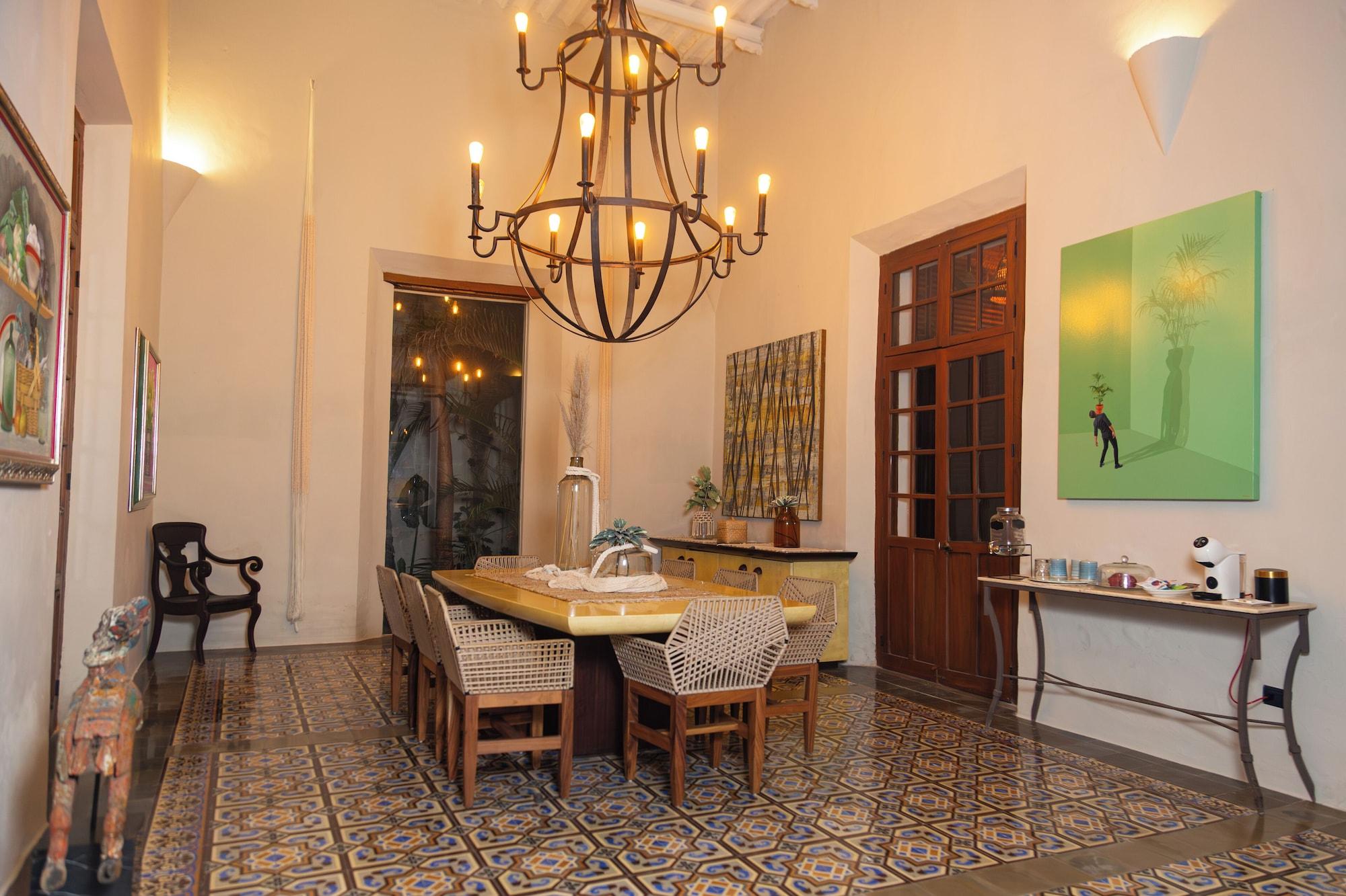 Restaurant Decu Downtown