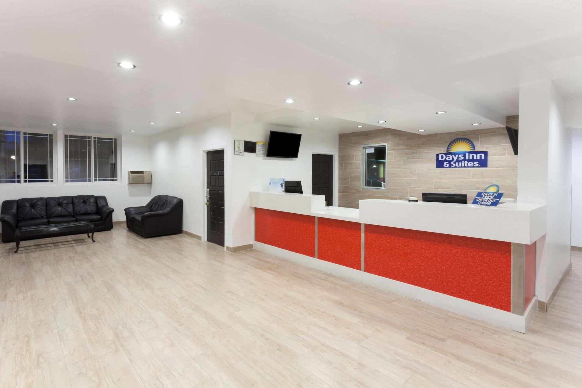 Varios Days Inn by Wyndham Mission Valley/SDSU
