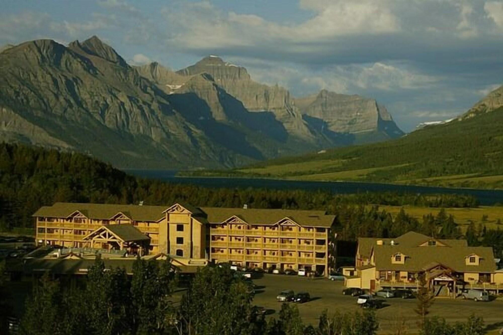 Vista Exterior St. Mary Village