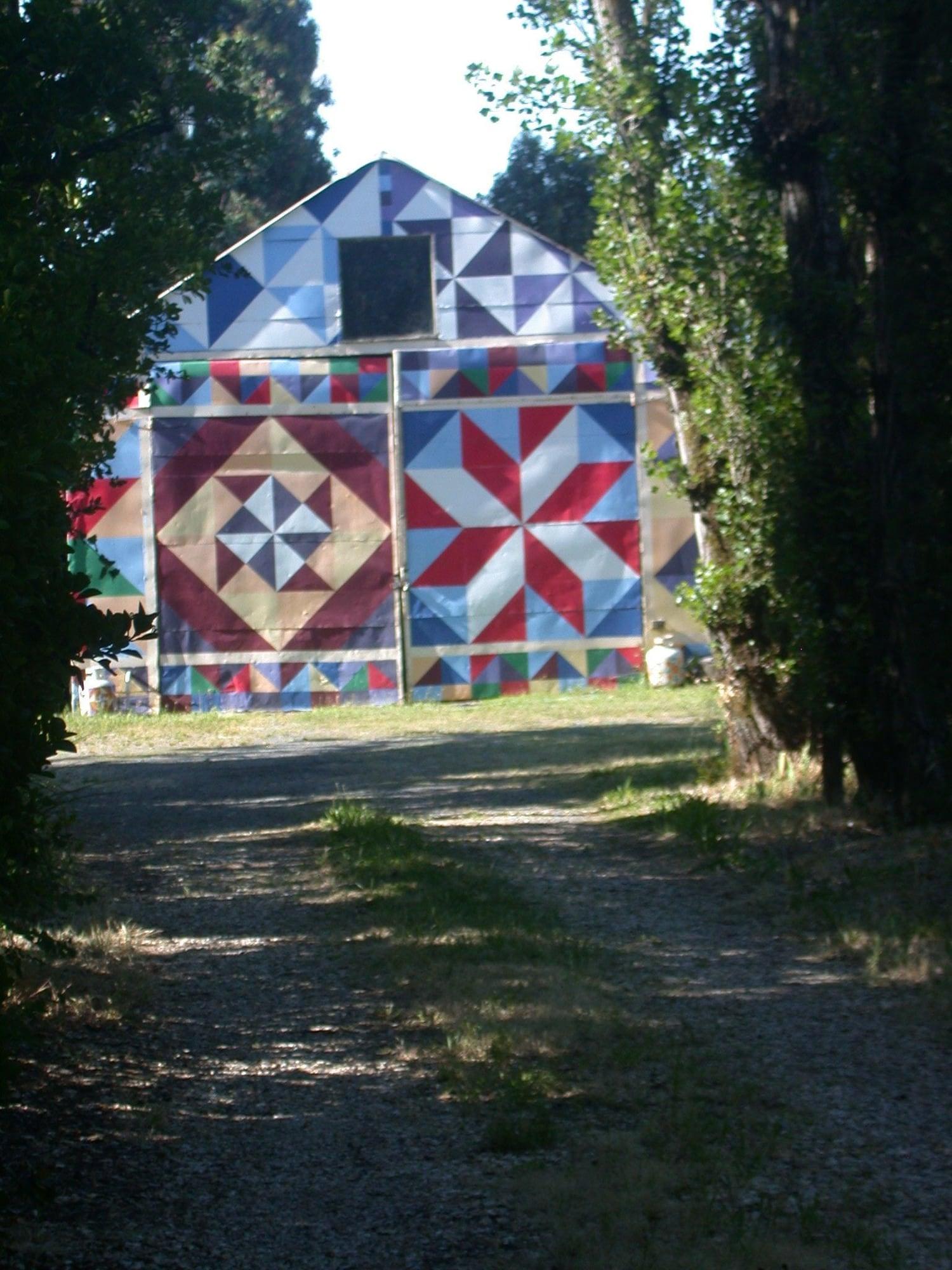 Vista Exterior Hollyhock Country House