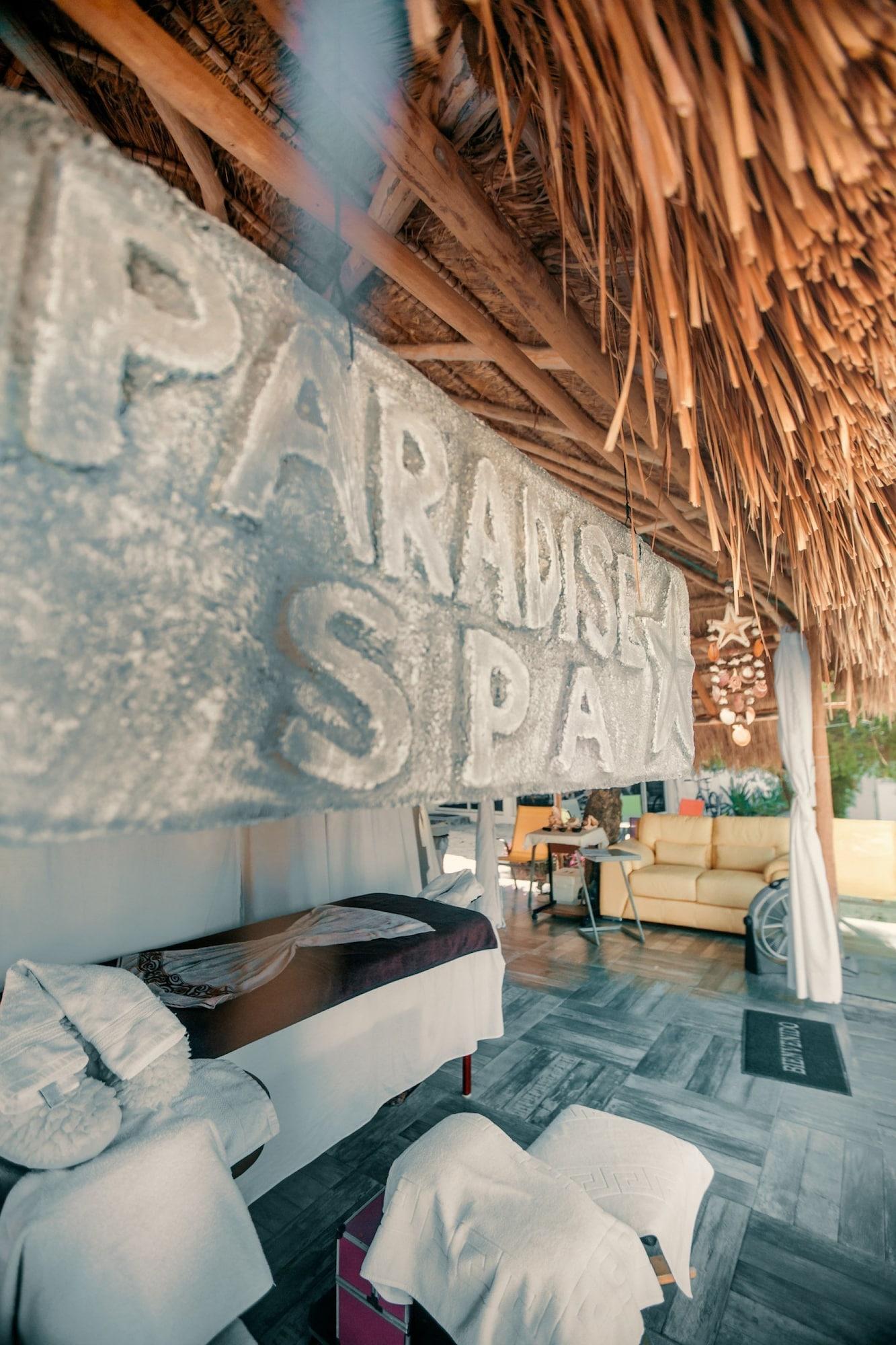 Spa Hotel Paradise Suites