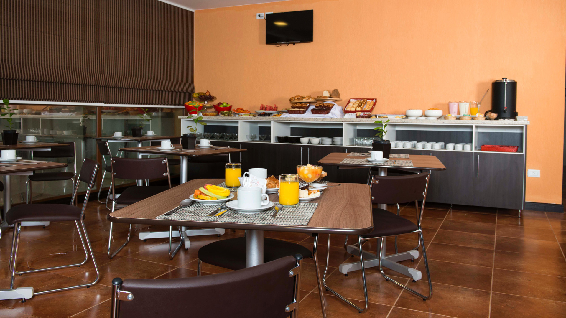 Restaurant Arami Hotel & Lodge