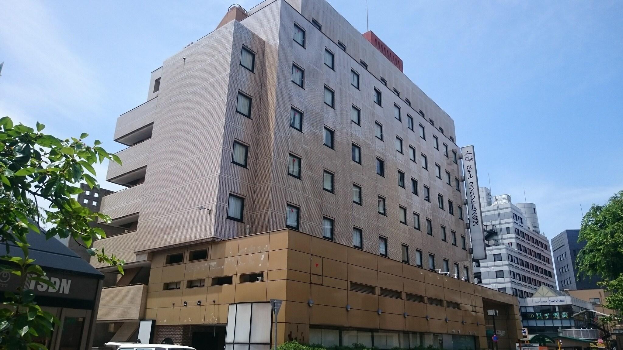 Vista Exterior Crown Hills Kanazawa