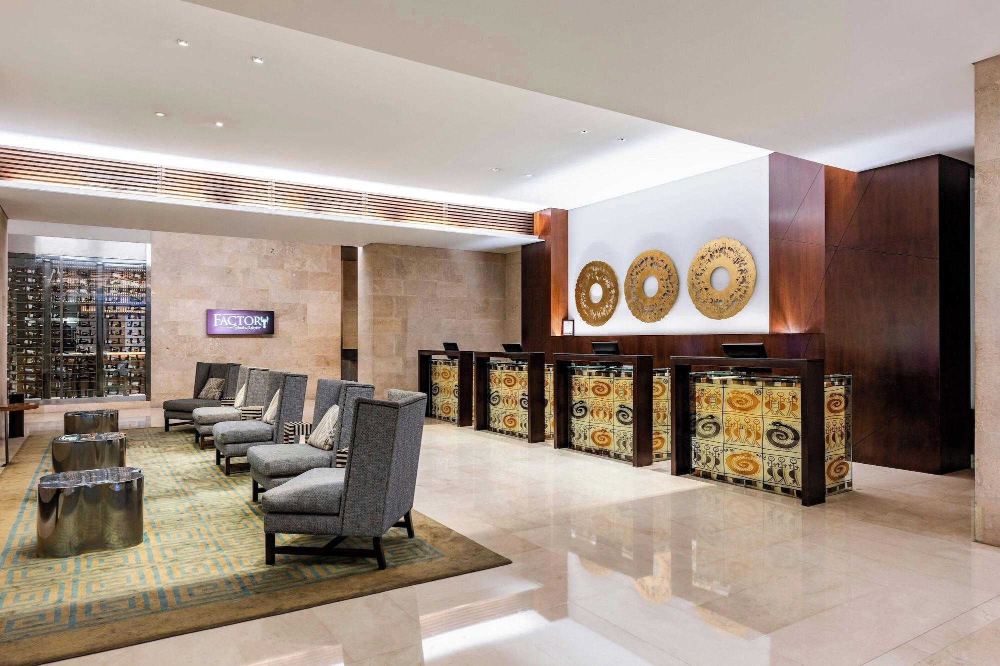 Vista Lobby Bogota Marriott Hotel