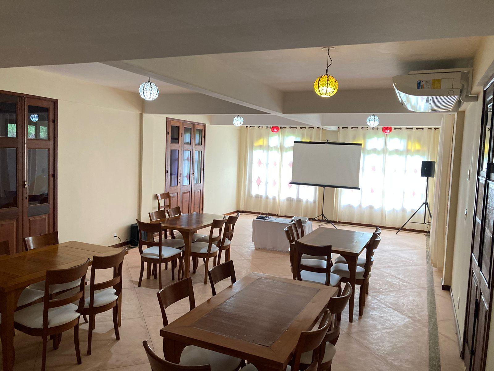 Sala de Reuniones Sana Hotel by MN Hotéis