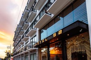 Alojamiento - Hotel52