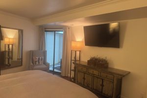 Alquiler Vacacional - Location, Location, Location HUGE 2000 Sq Ft Condo 17TH Floor Views --- Sleeps 8