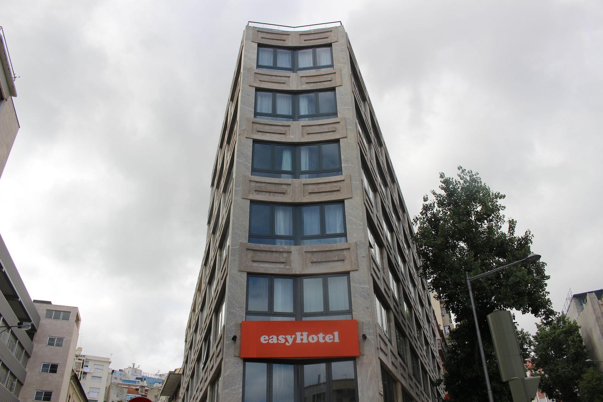 Vista Exterior easyHotel Lisbon