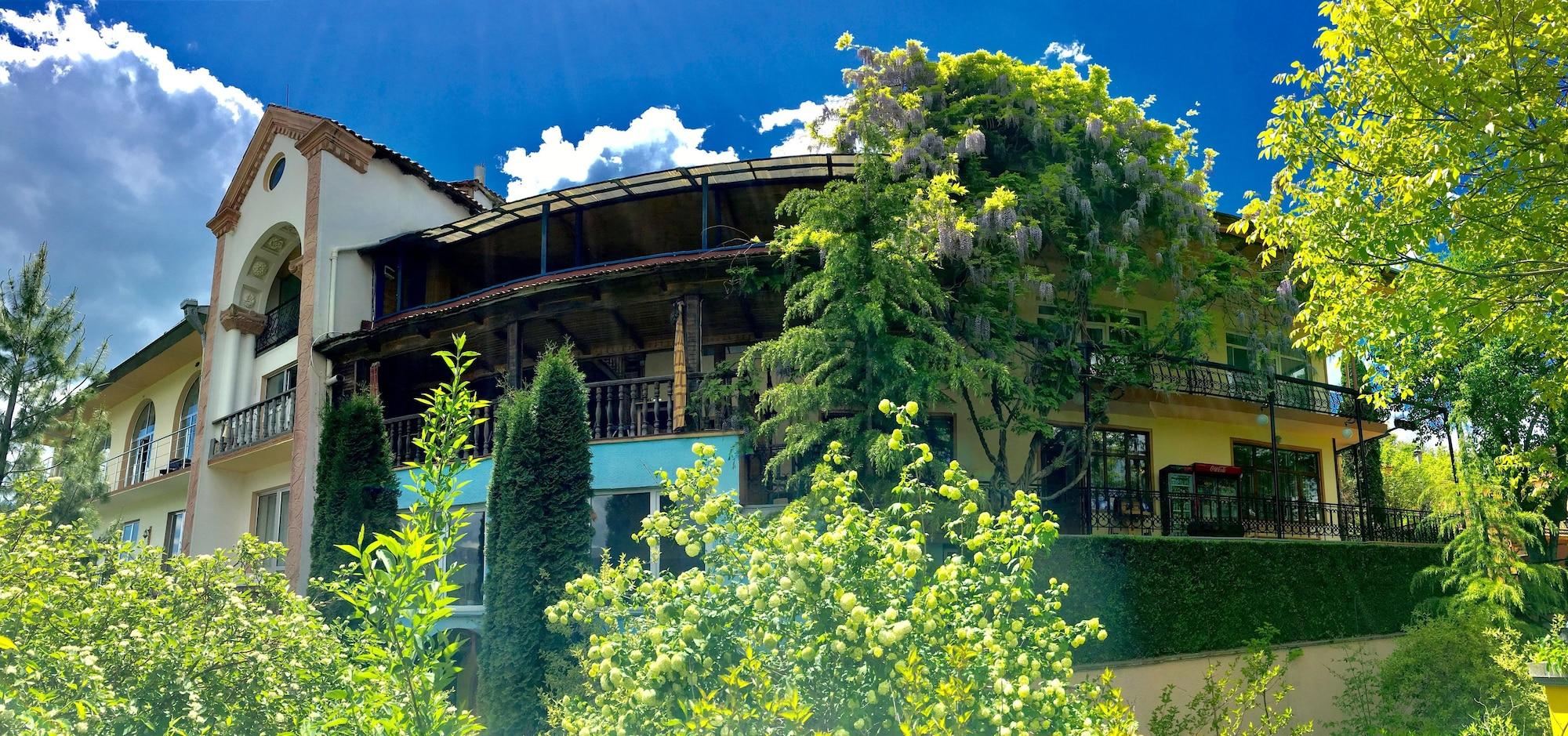 Vista Exterior Casanova Inn